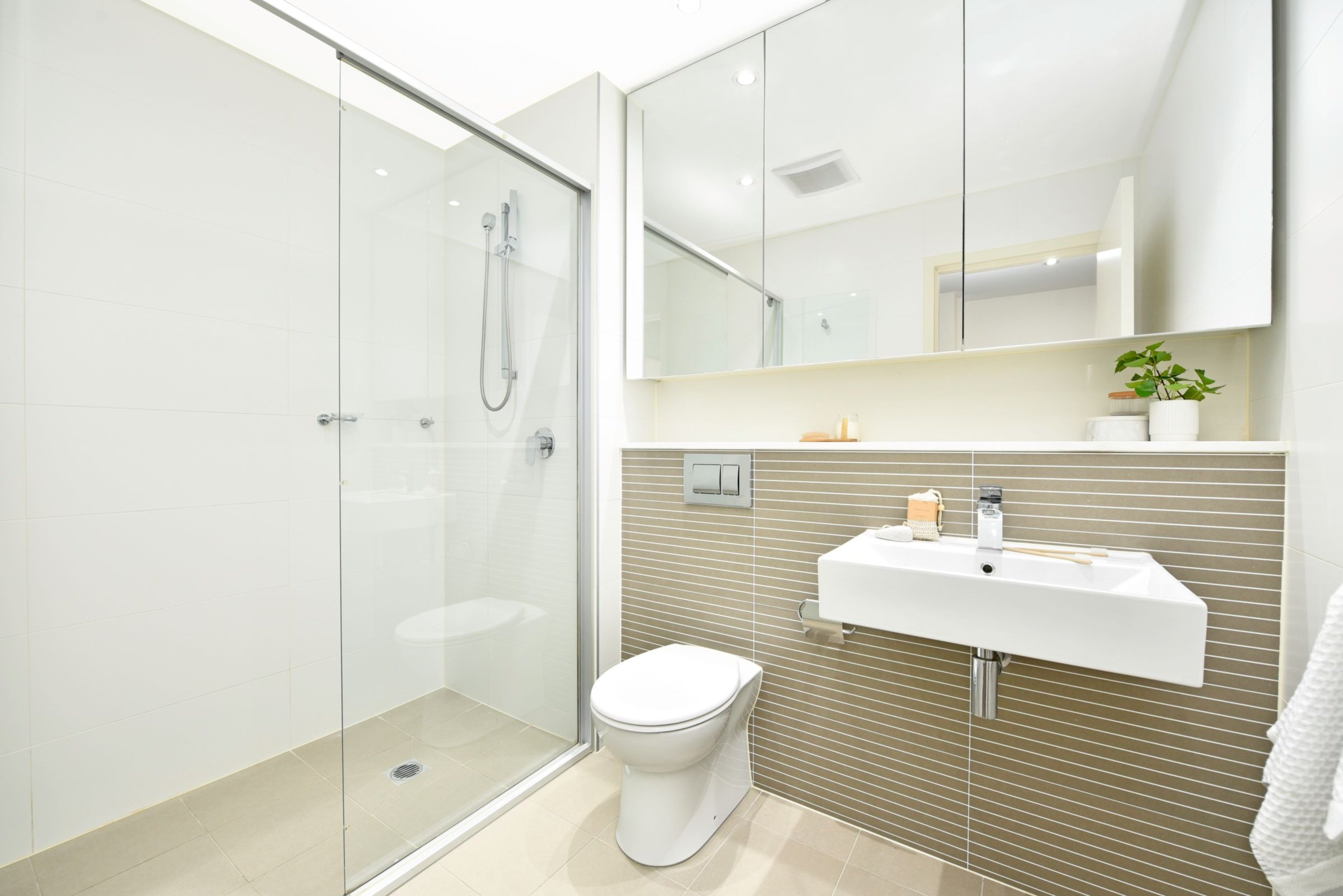 405/46 Amalfi Drive, Wentworth Point Sold by Chidiac Realty - image 8