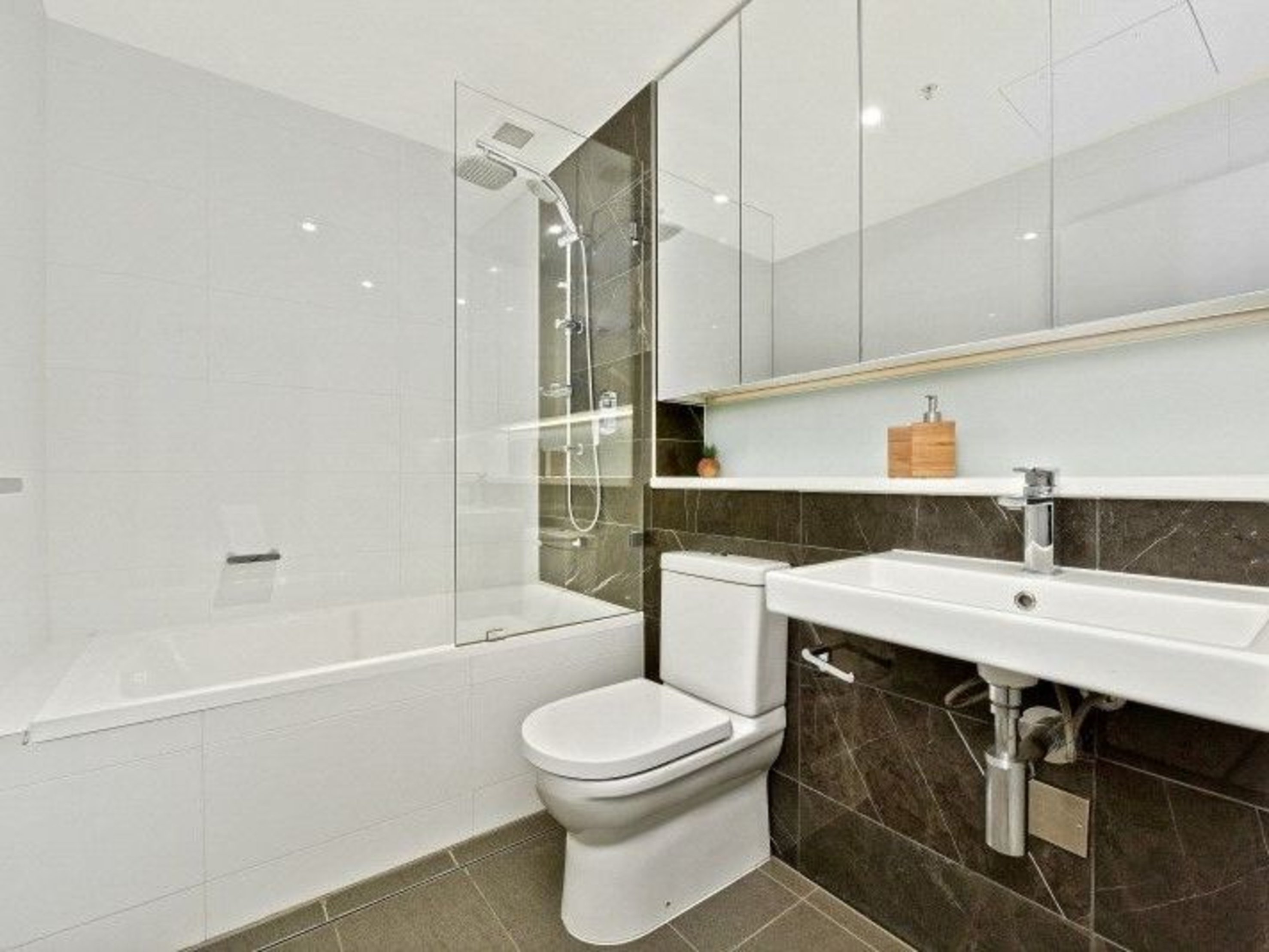 1908/2 Waterways Street, Wentworth Point Leased by Chidiac Realty - image 8