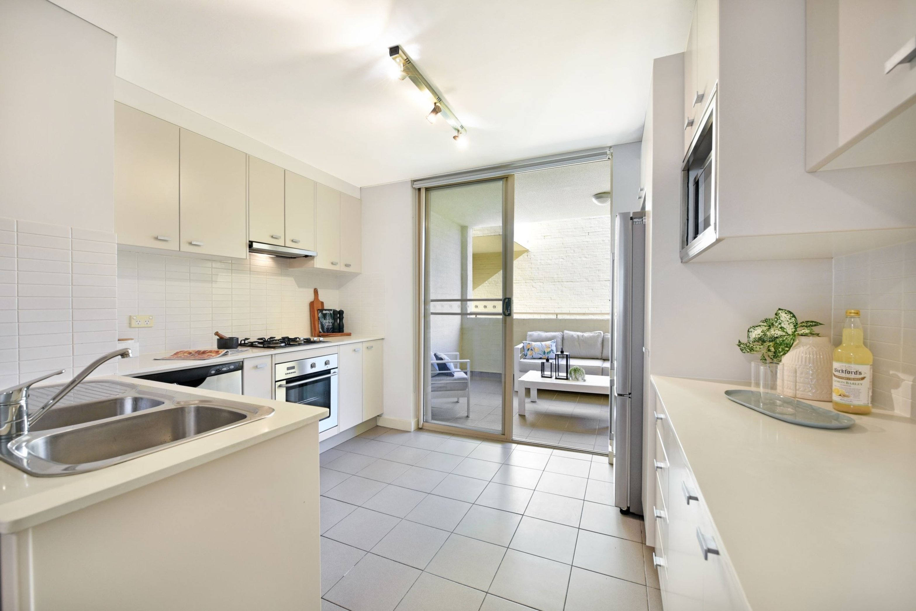 211/4 Stromboli Strait, Wentworth Point Sold by Chidiac Realty - image 5