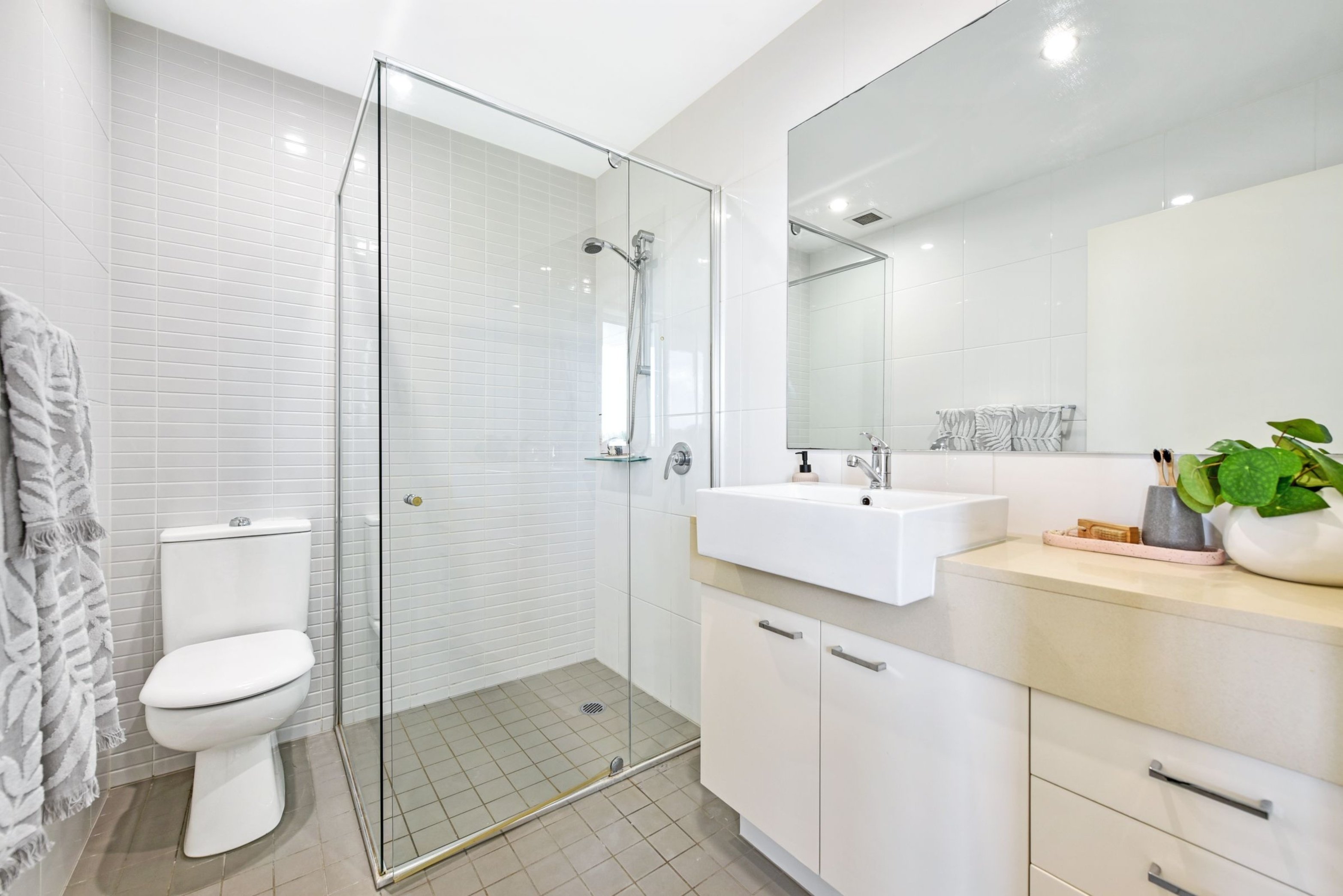661/3 Baywater Drive, Wentworth Point Sold by Chidiac Realty - image 5