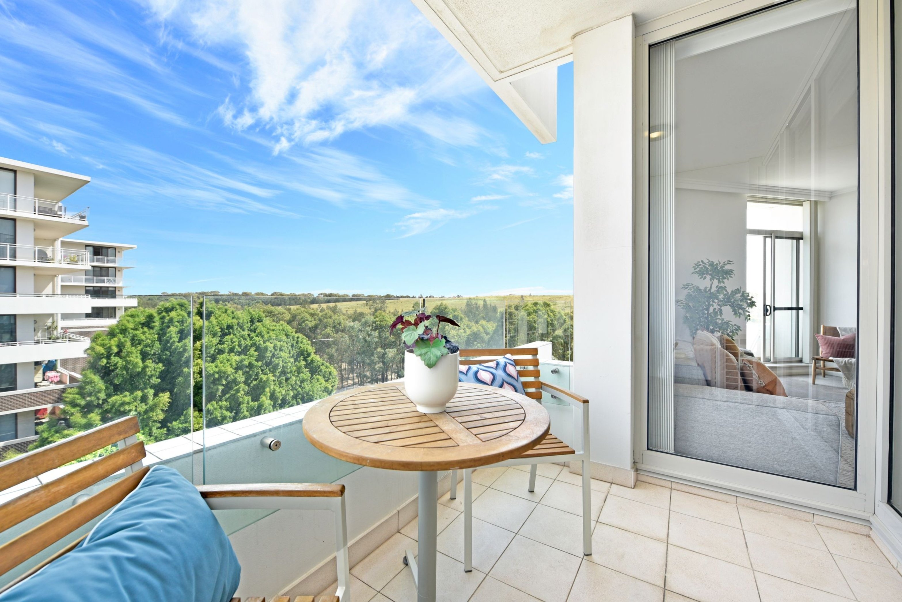 661/3 Baywater Drive, Wentworth Point Sold by Chidiac Realty - image 2