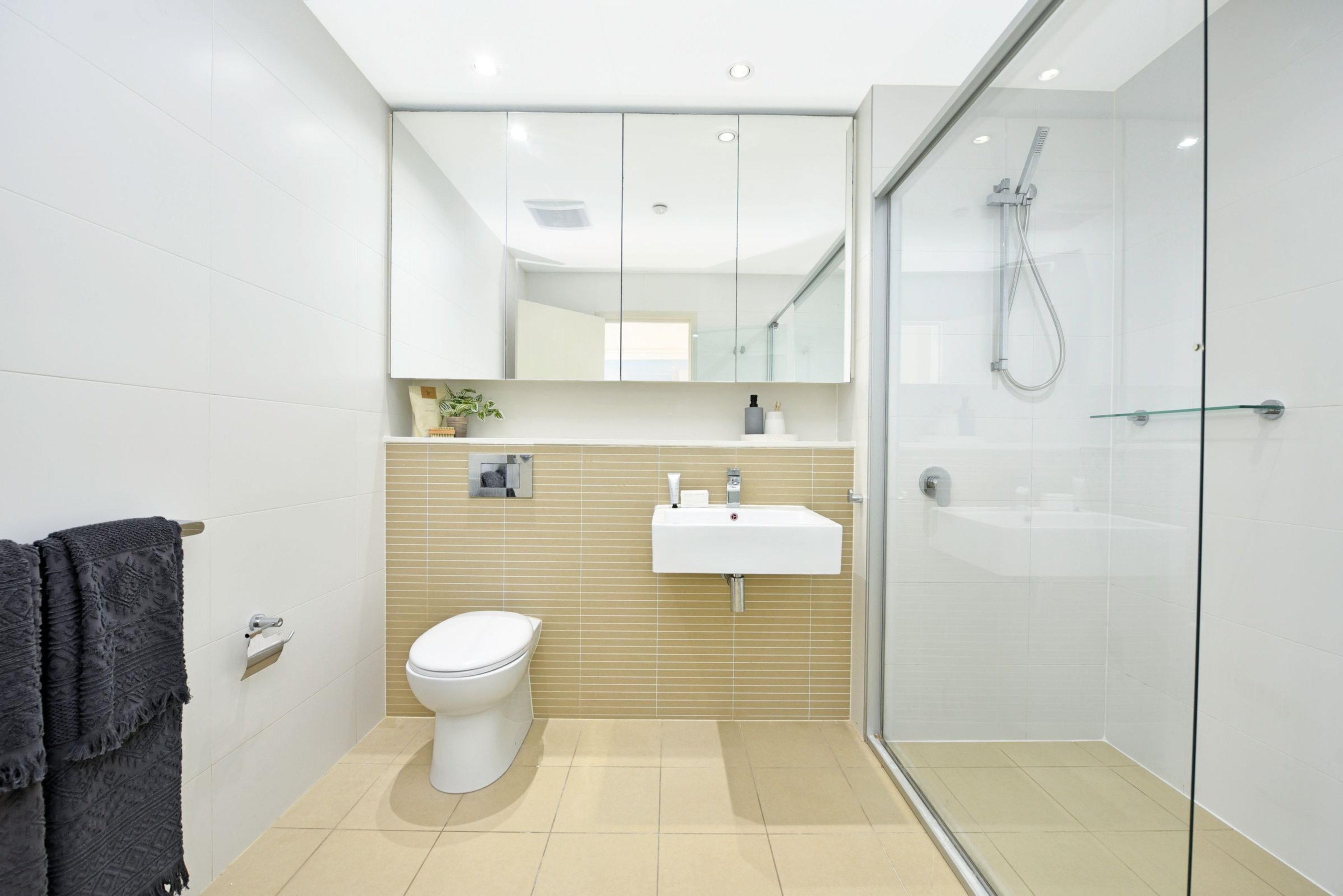 603/16 Corniche Drive, Wentworth Point Sold by Chidiac Realty - image 8