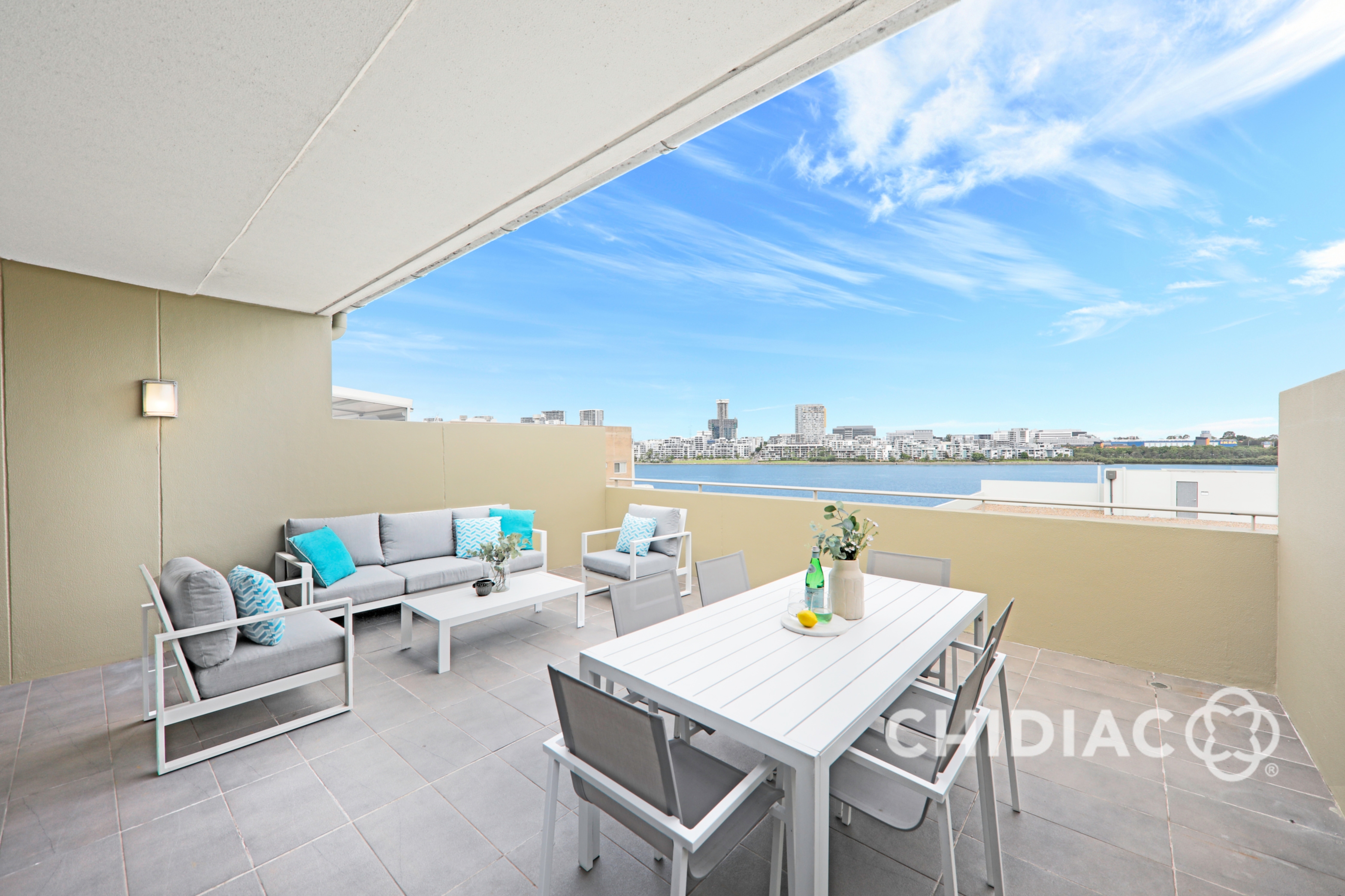 618/16 Marine Parade, Wentworth Point Leased by Chidiac Realty - image 2