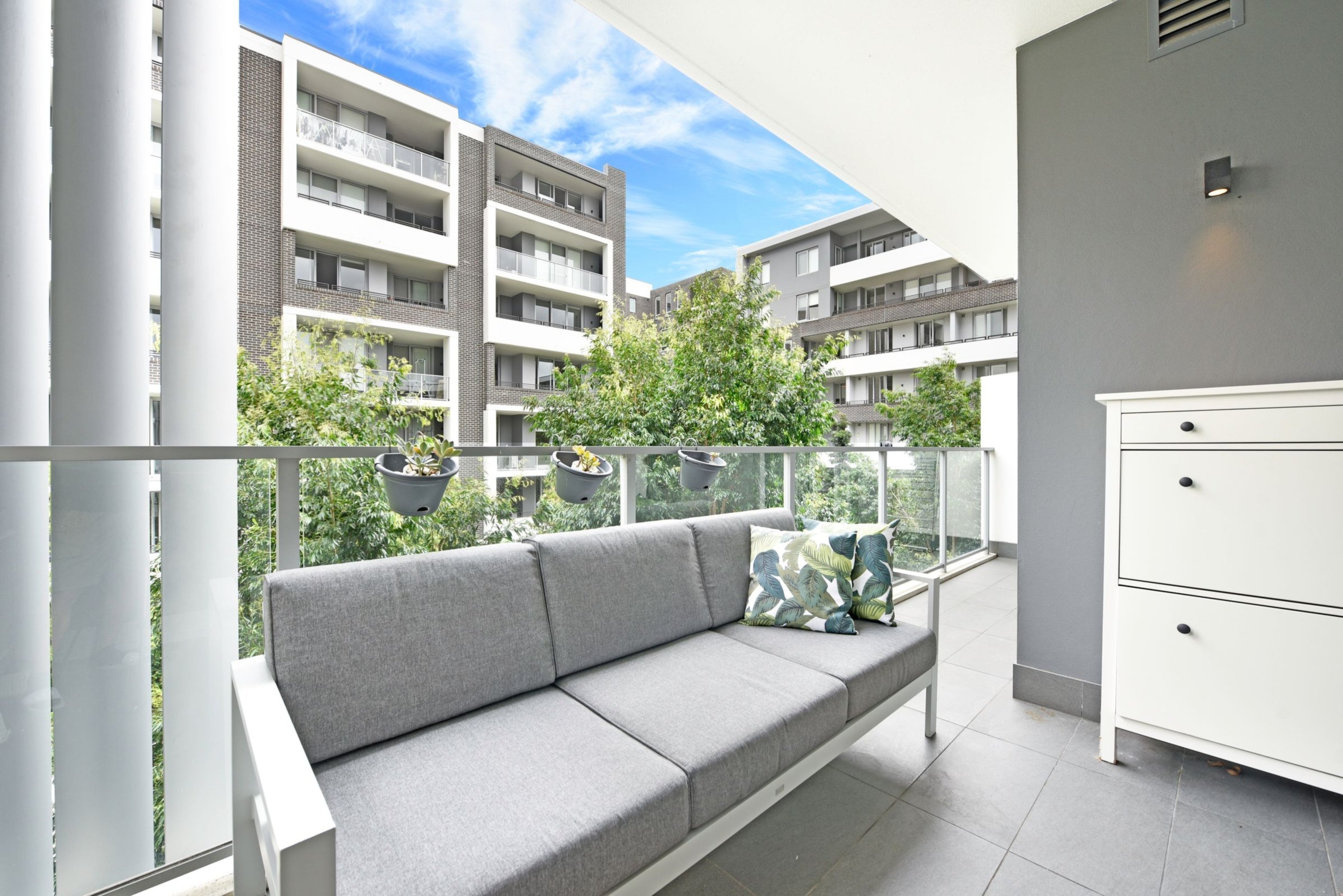 424/2 Half Street, Wentworth Point Sold by Chidiac Realty - image 2