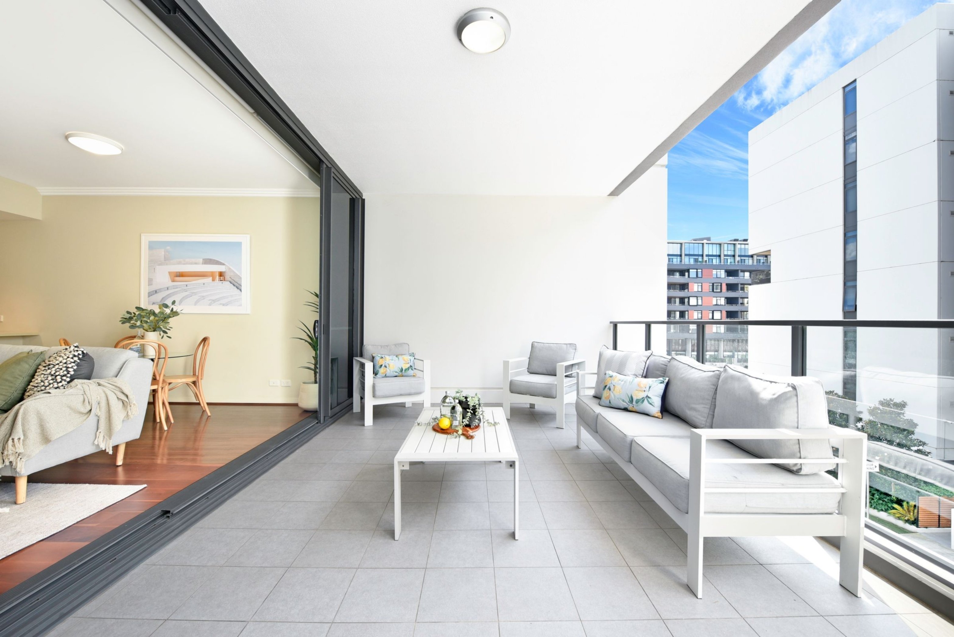 401/2 Park Street North, Wentworth Point Sold by Chidiac Realty - image 2