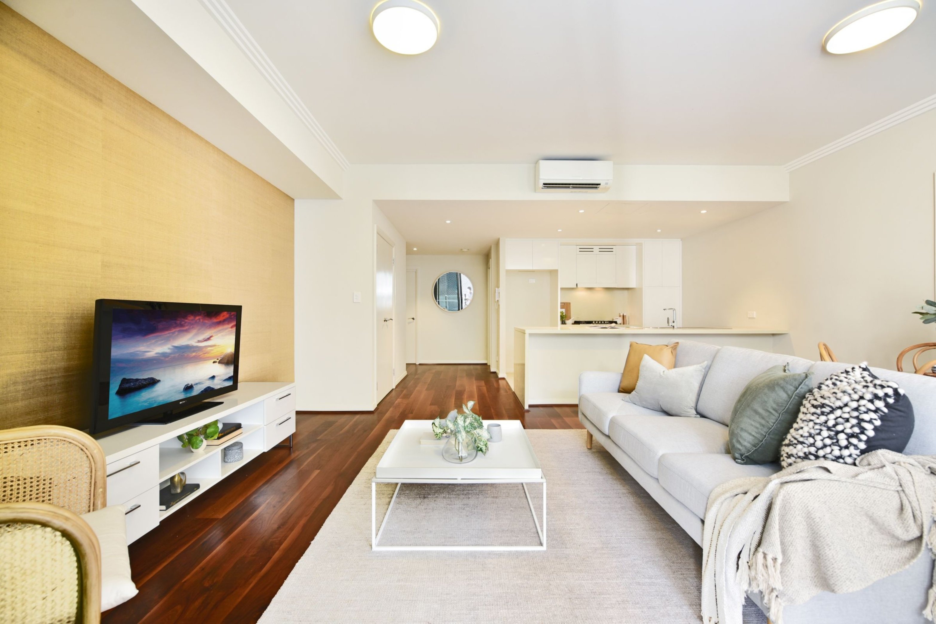 401/2 Park Street North, Wentworth Point Sold by Chidiac Realty - image 1