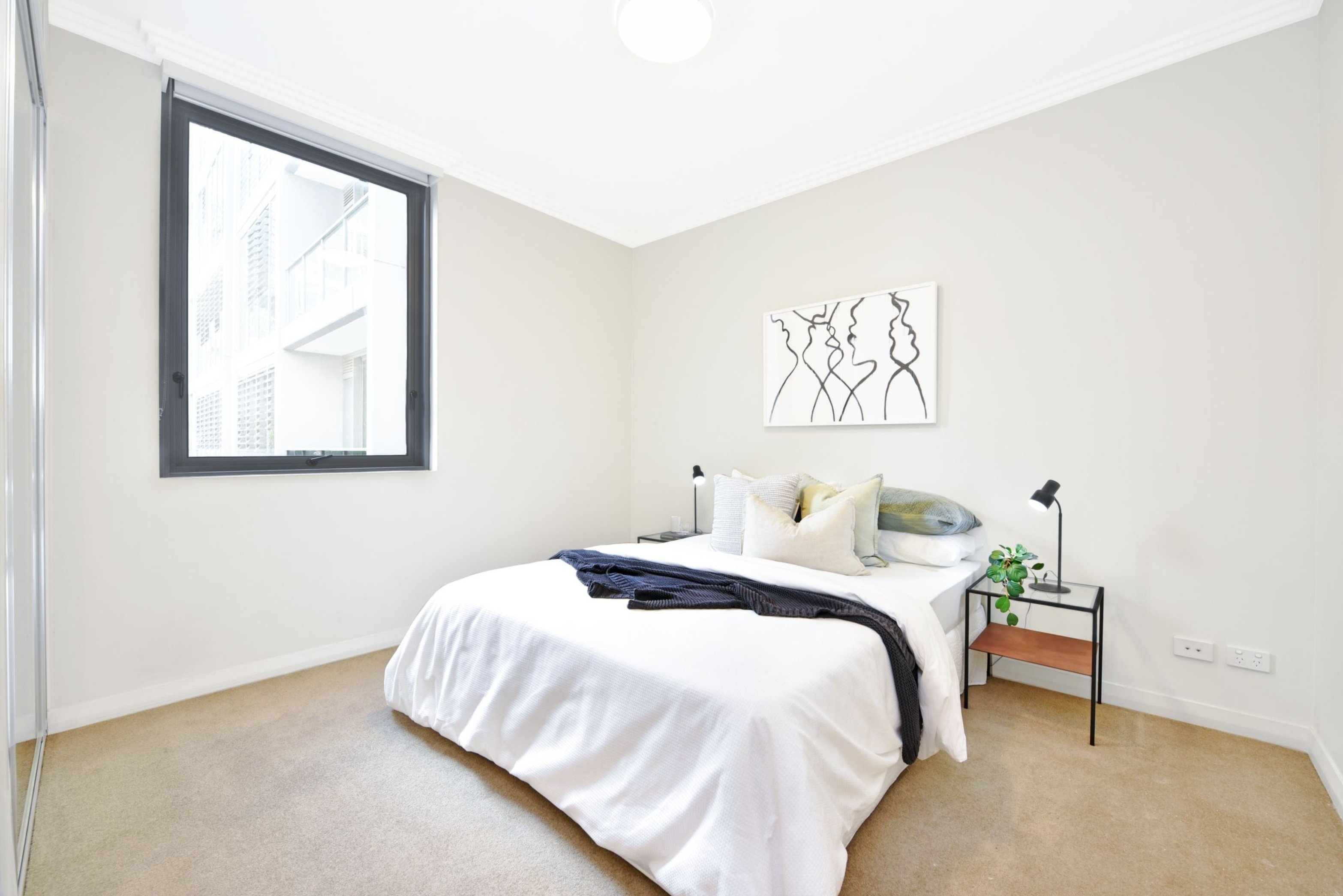 401/2 Park Street North, Wentworth Point Sold by Chidiac Realty - image 5