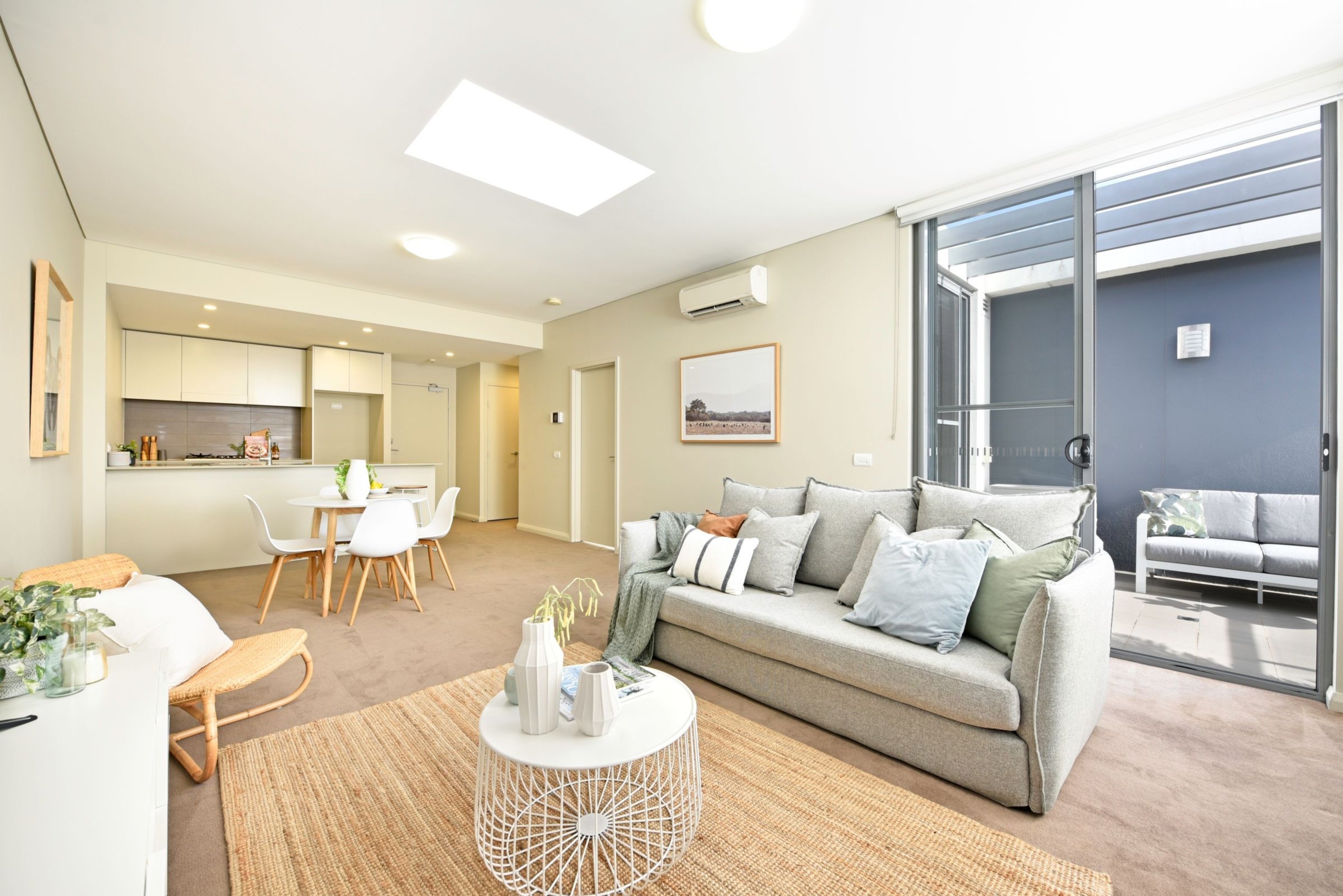 802/8 Marine Parade, Wentworth Point Sold by Chidiac Realty - image 3
