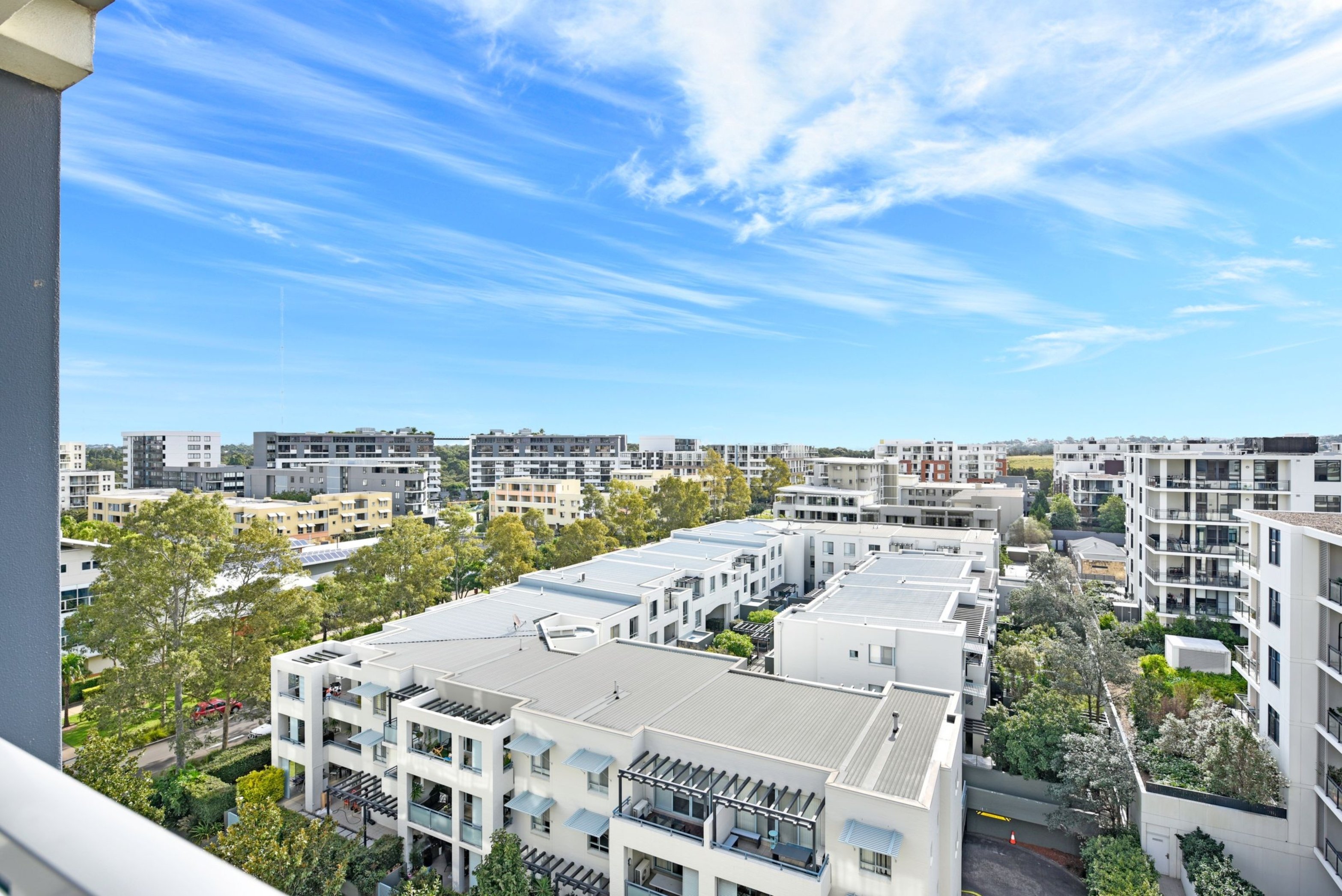 802/8 Marine Parade, Wentworth Point Sold by Chidiac Realty - image 2