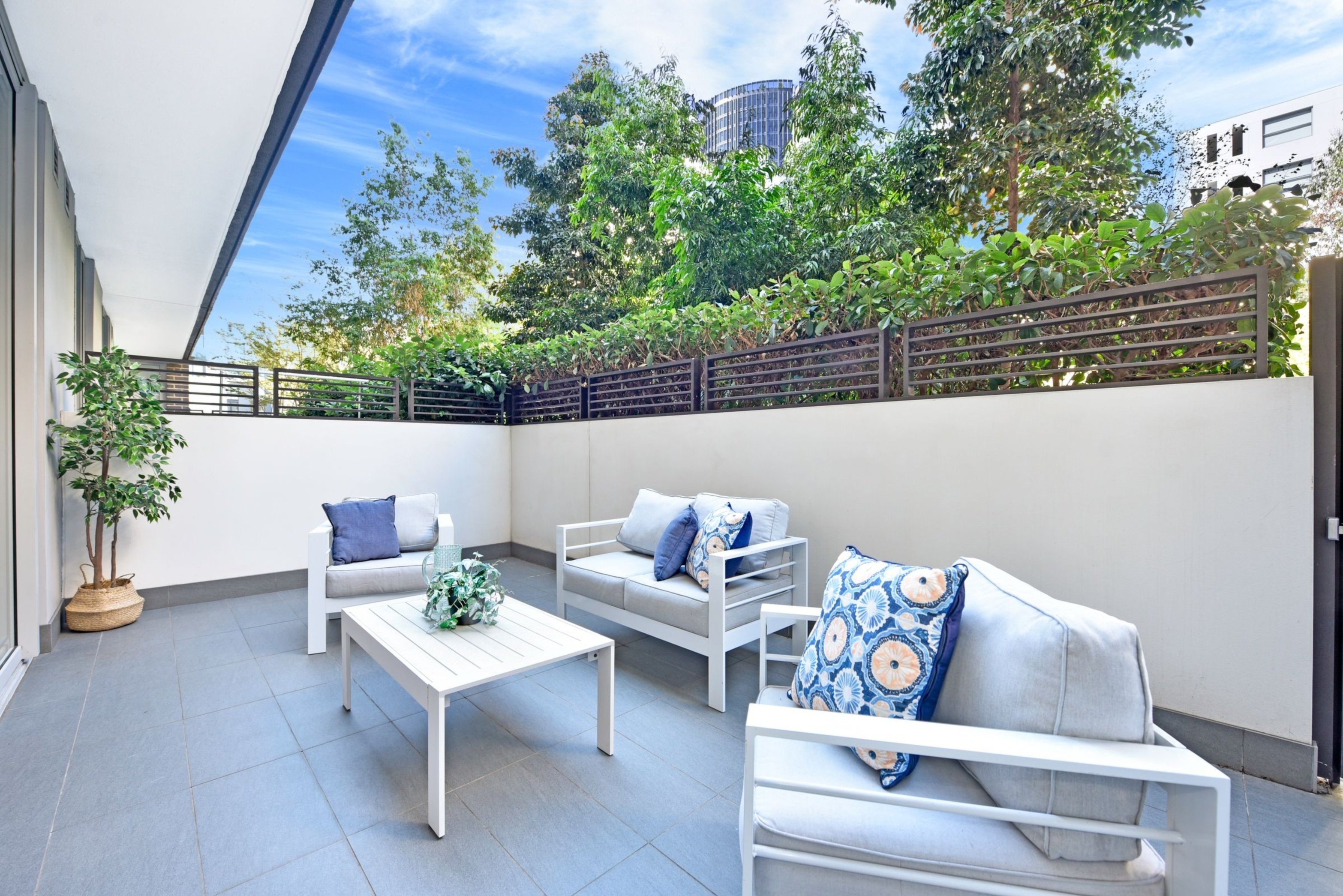 210/41 Hill Road, Wentworth Point Sold by Chidiac Realty - image 2
