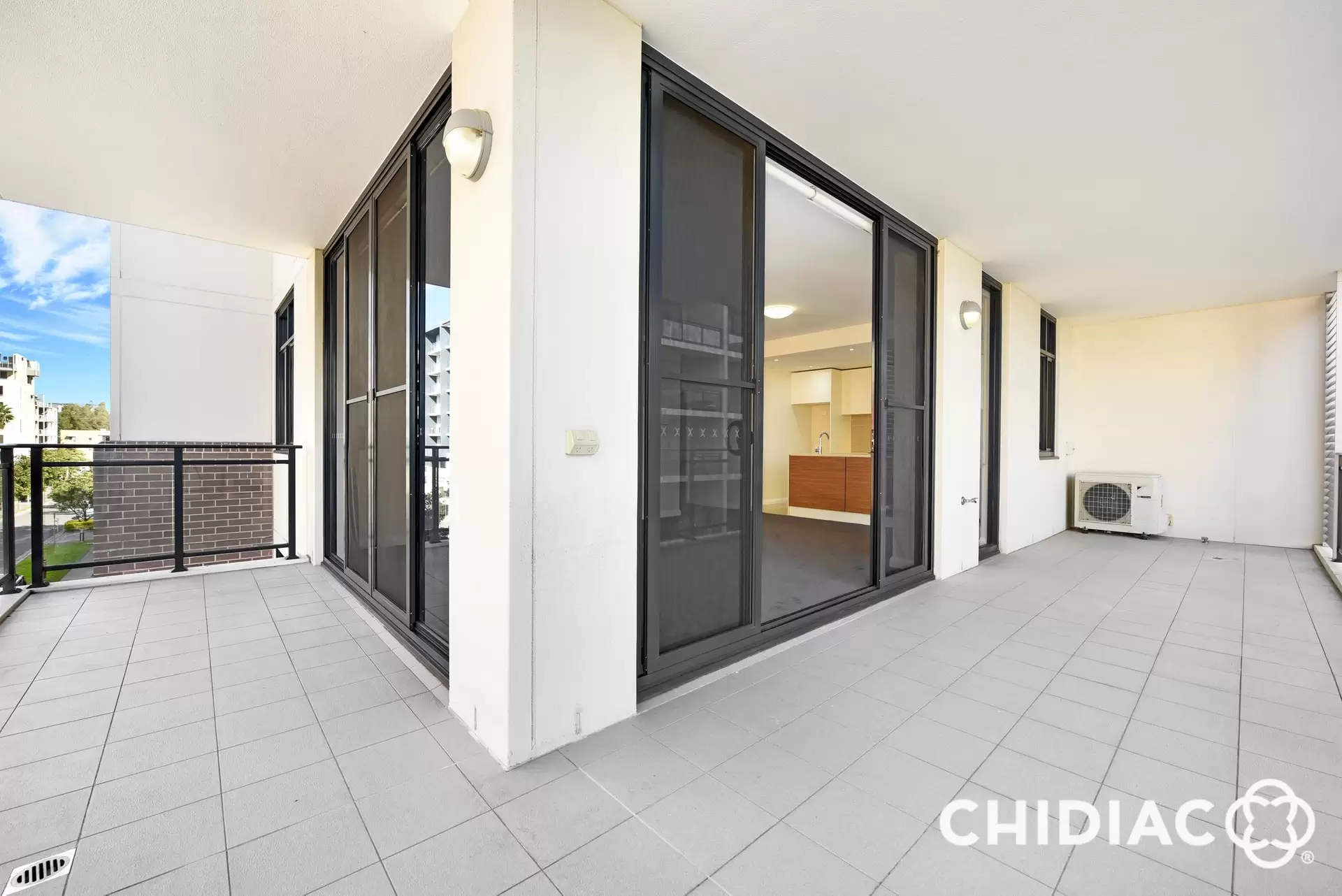 334/21 Marine Parade, Wentworth Point Leased by Chidiac Realty - image 1