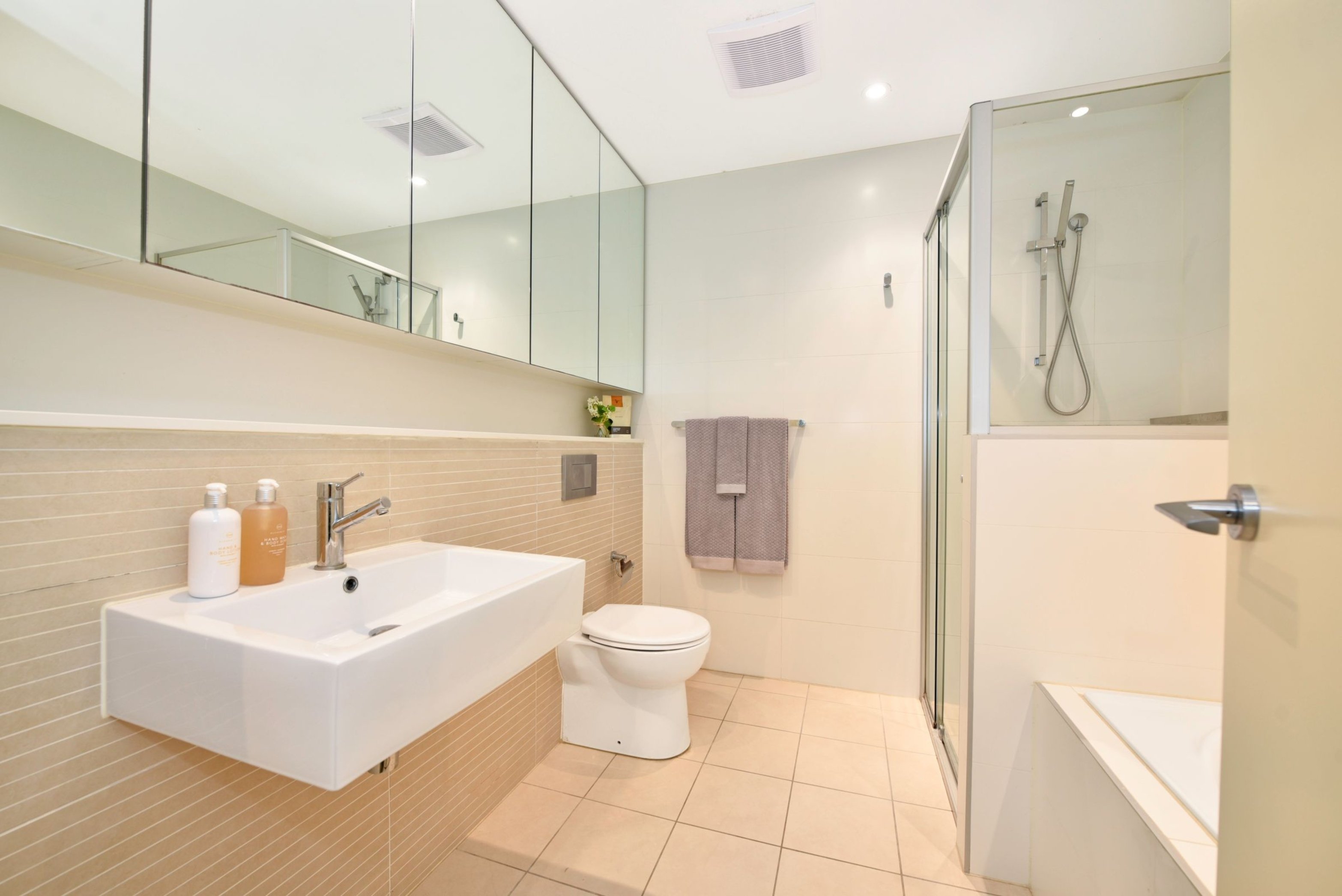 305/25 Hill Road, Wentworth Point Sold by Chidiac Realty - image 7
