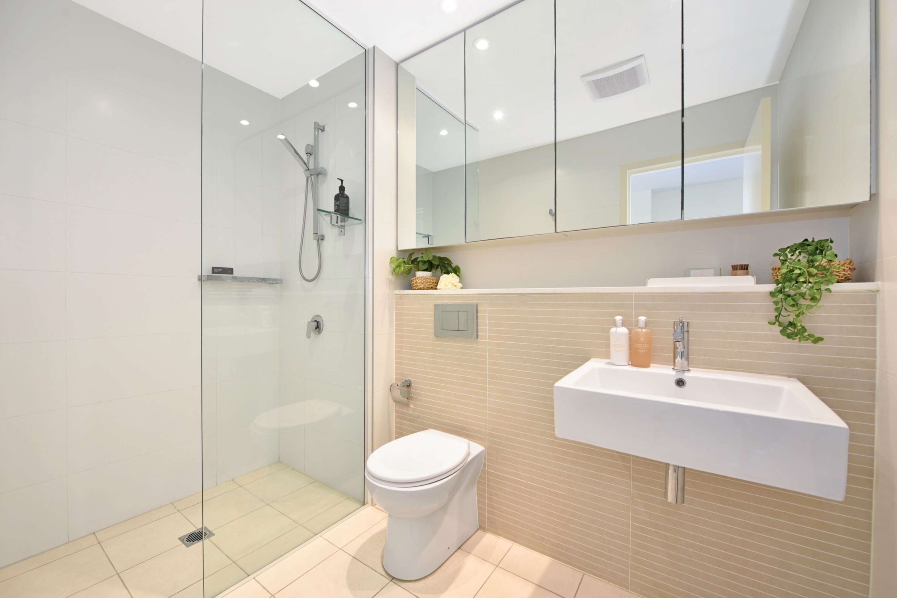 305/25 Hill Road, Wentworth Point Sold by Chidiac Realty - image 5