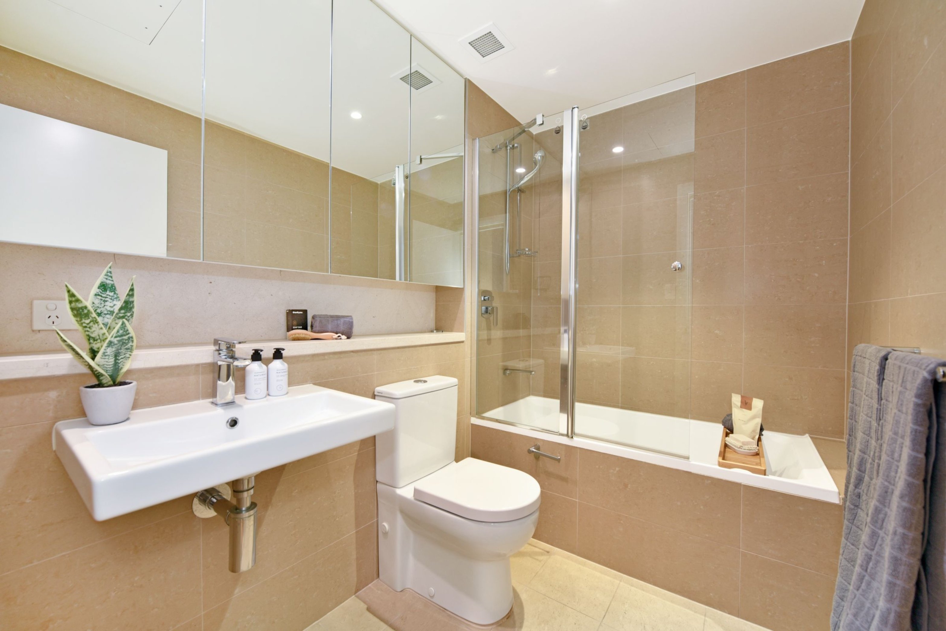 508/53 Hill Road, Wentworth Point Sold by Chidiac Realty - image 8