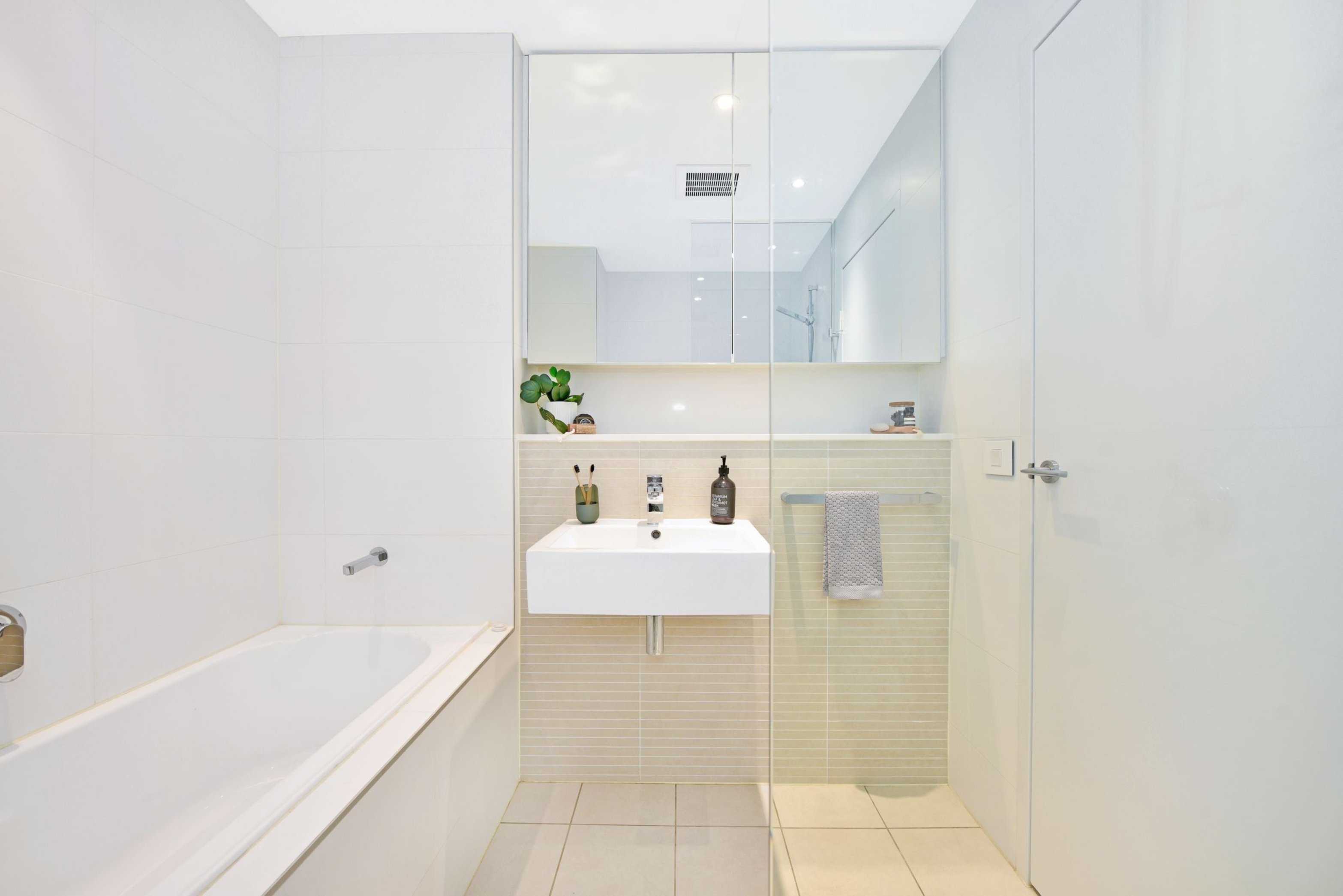 210/27 Hill Road, Wentworth Point Sold by Chidiac Realty - image 7