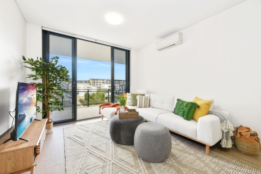 416/16 Baywater Drive, Wentworth Point Sold by Chidiac Realty