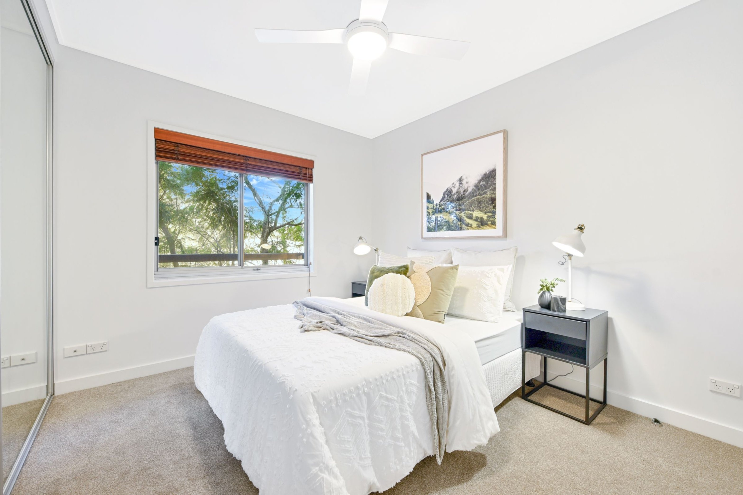 231/25 Bennelong Parkway, Wentworth Point Sold by Chidiac Realty - image 3