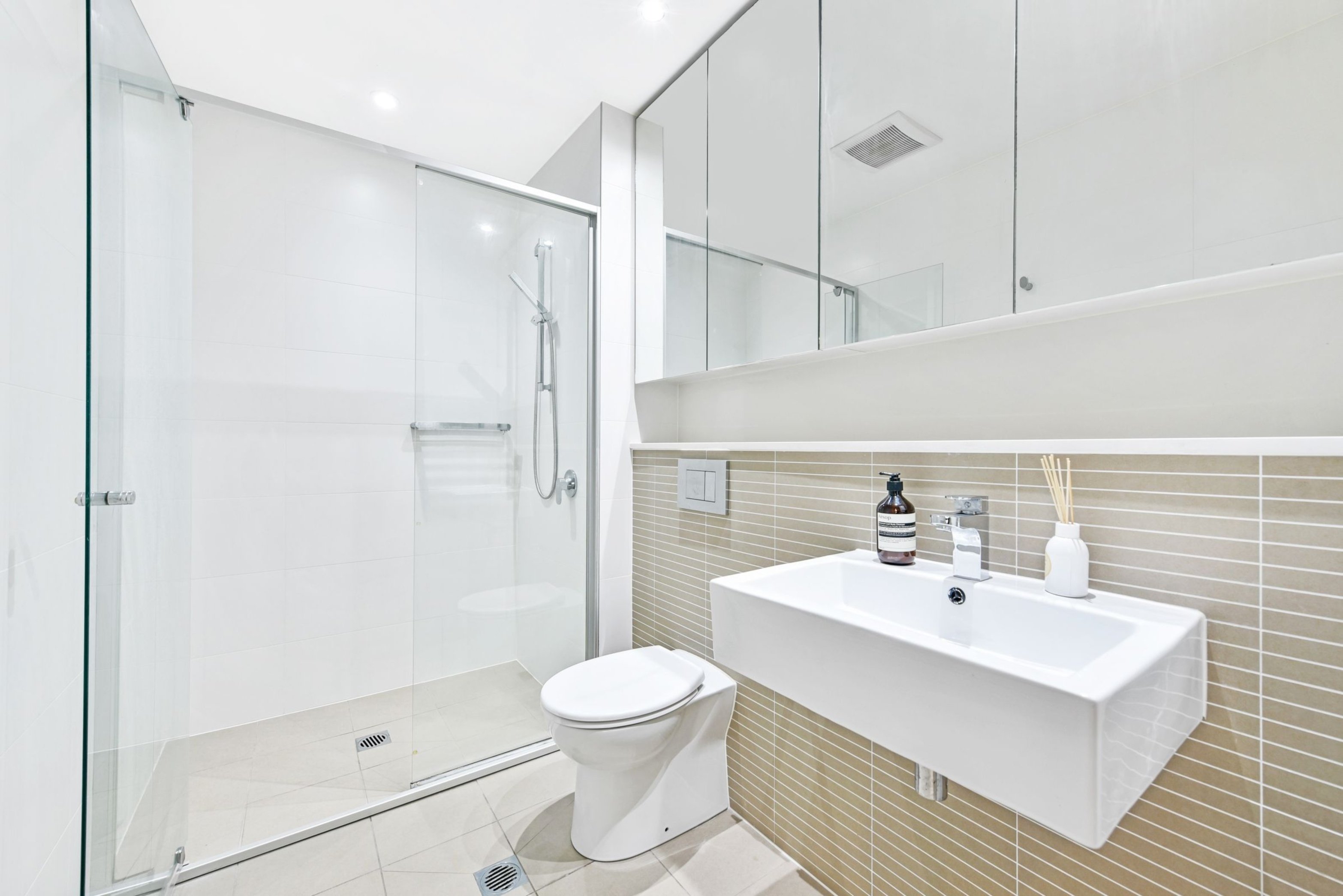 520/22 Baywater Drive, Wentworth Point Sold by Chidiac Realty - image 8