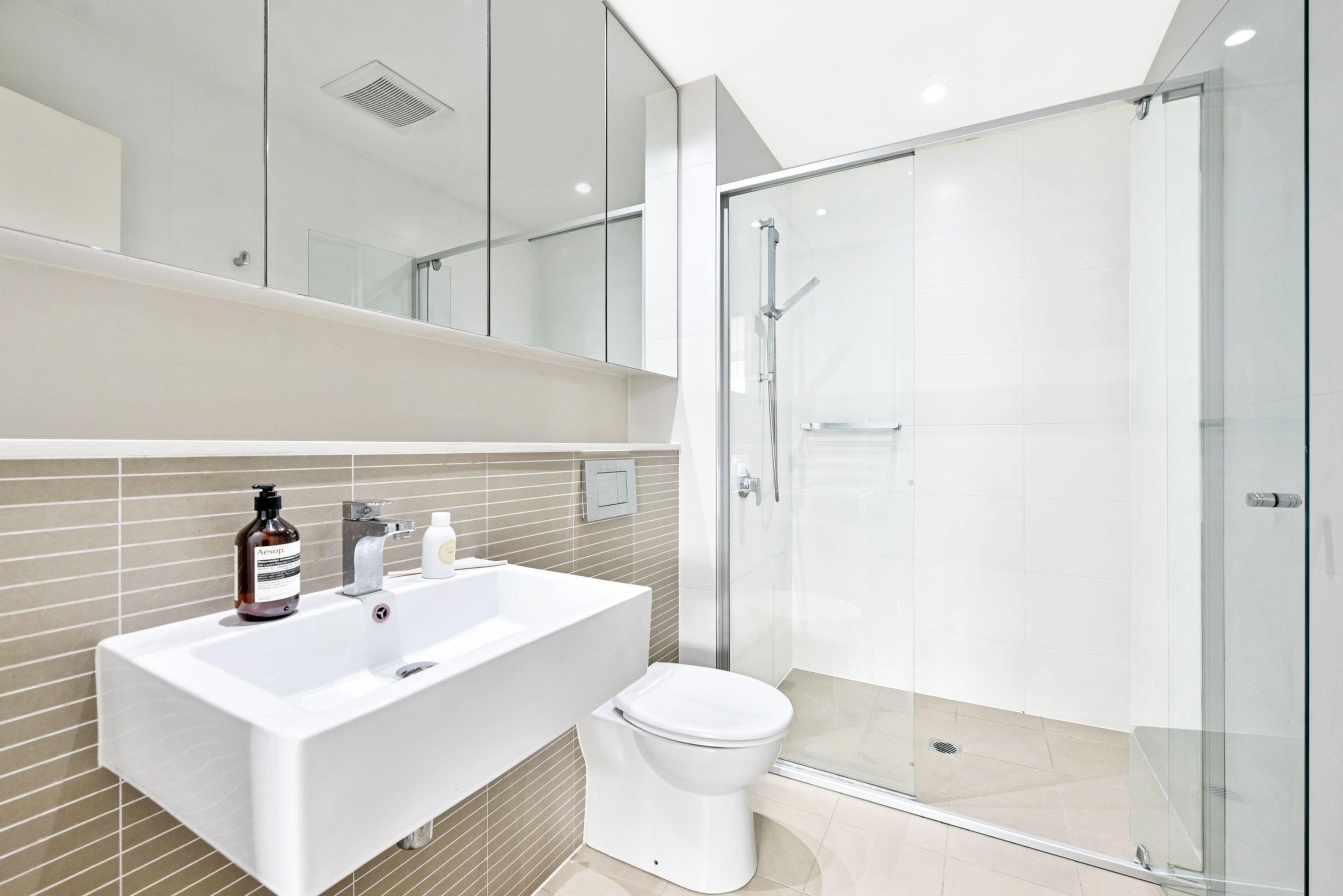 520/22 Baywater Drive, Wentworth Point Sold by Chidiac Realty - image 6