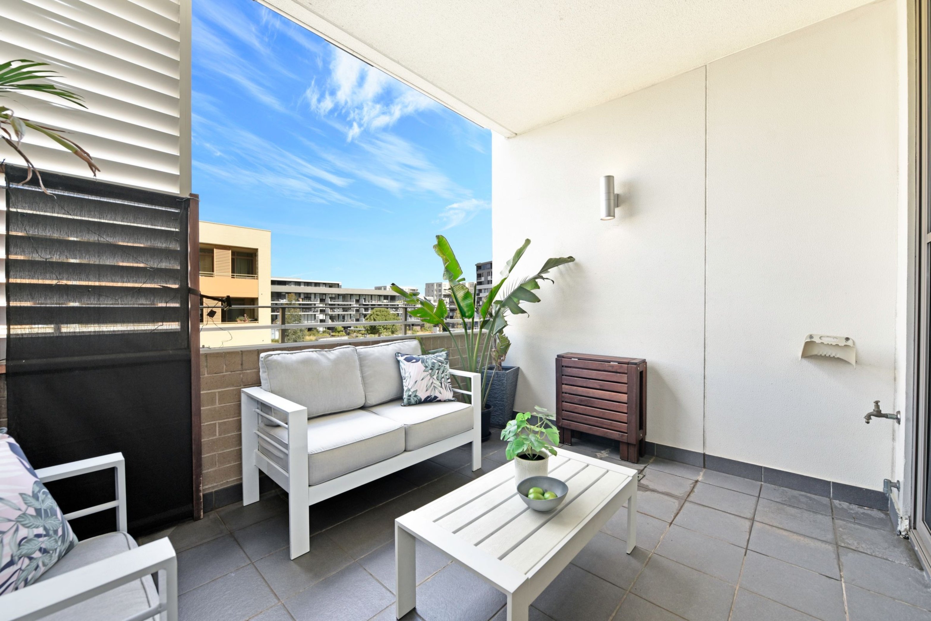 411/37 Amalfi Drive, Wentworth Point Sold by Chidiac Realty - image 4