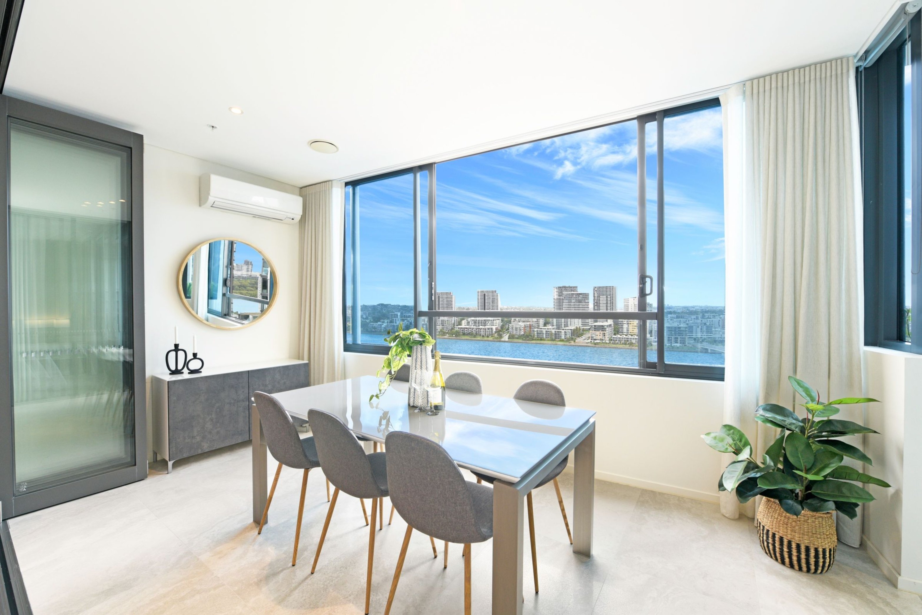 1507/11 Wentworth Place, Wentworth Point Sold by Chidiac Realty - image 1