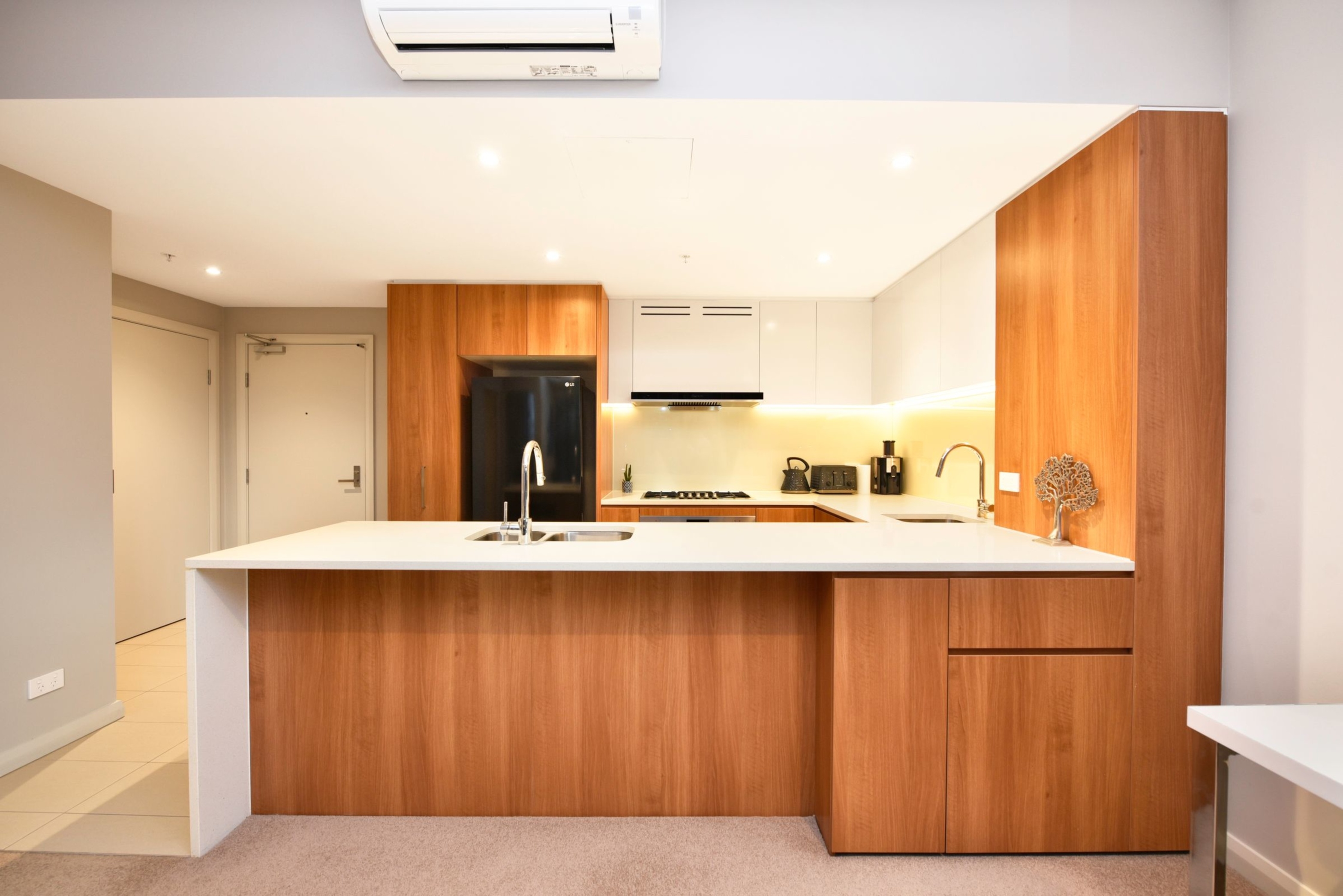 503/5 Wentworth Place, Wentworth Point Sold by Chidiac Realty - image 3