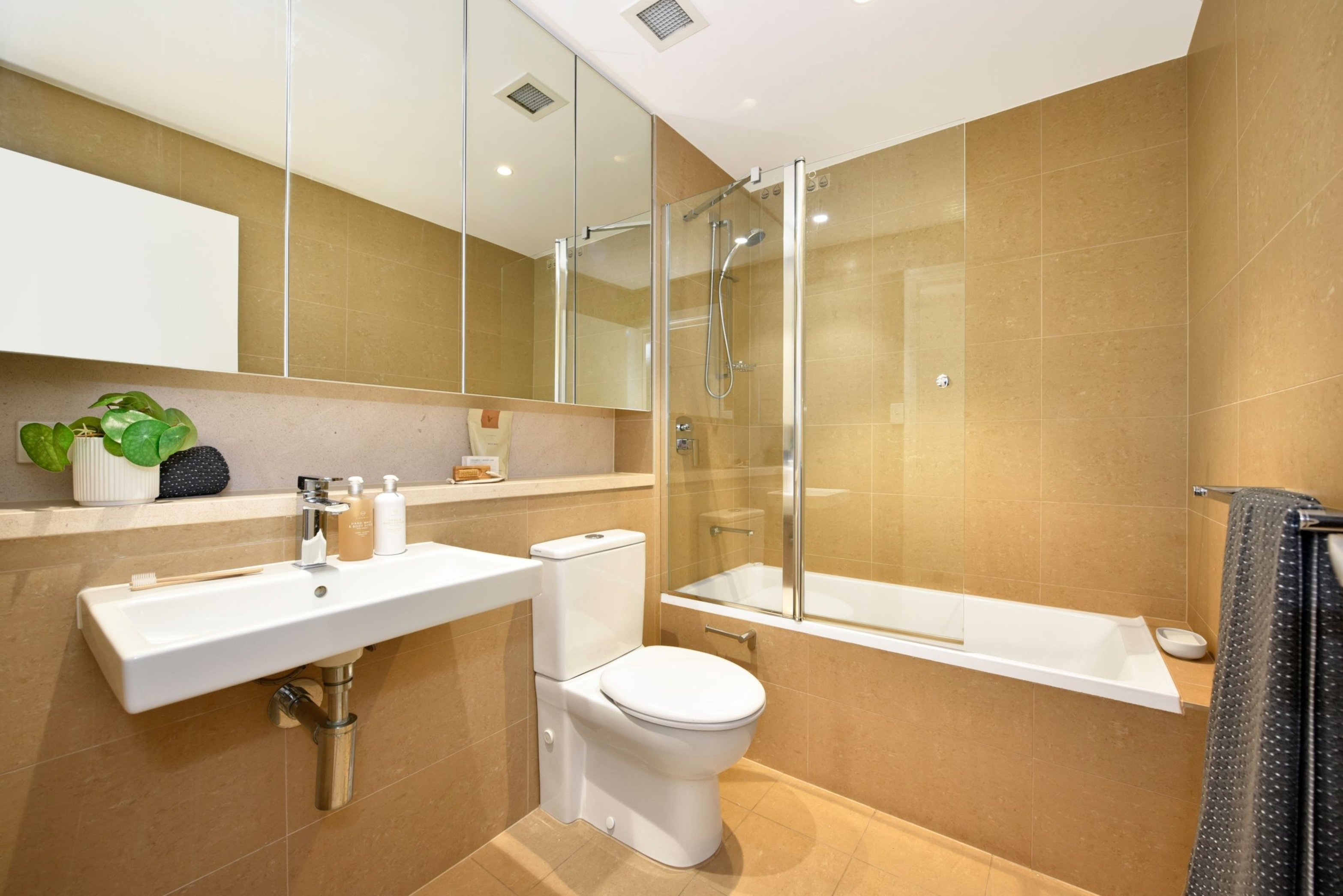 901/5 Waterways Street, Wentworth Point Sold by Chidiac Realty - image 7