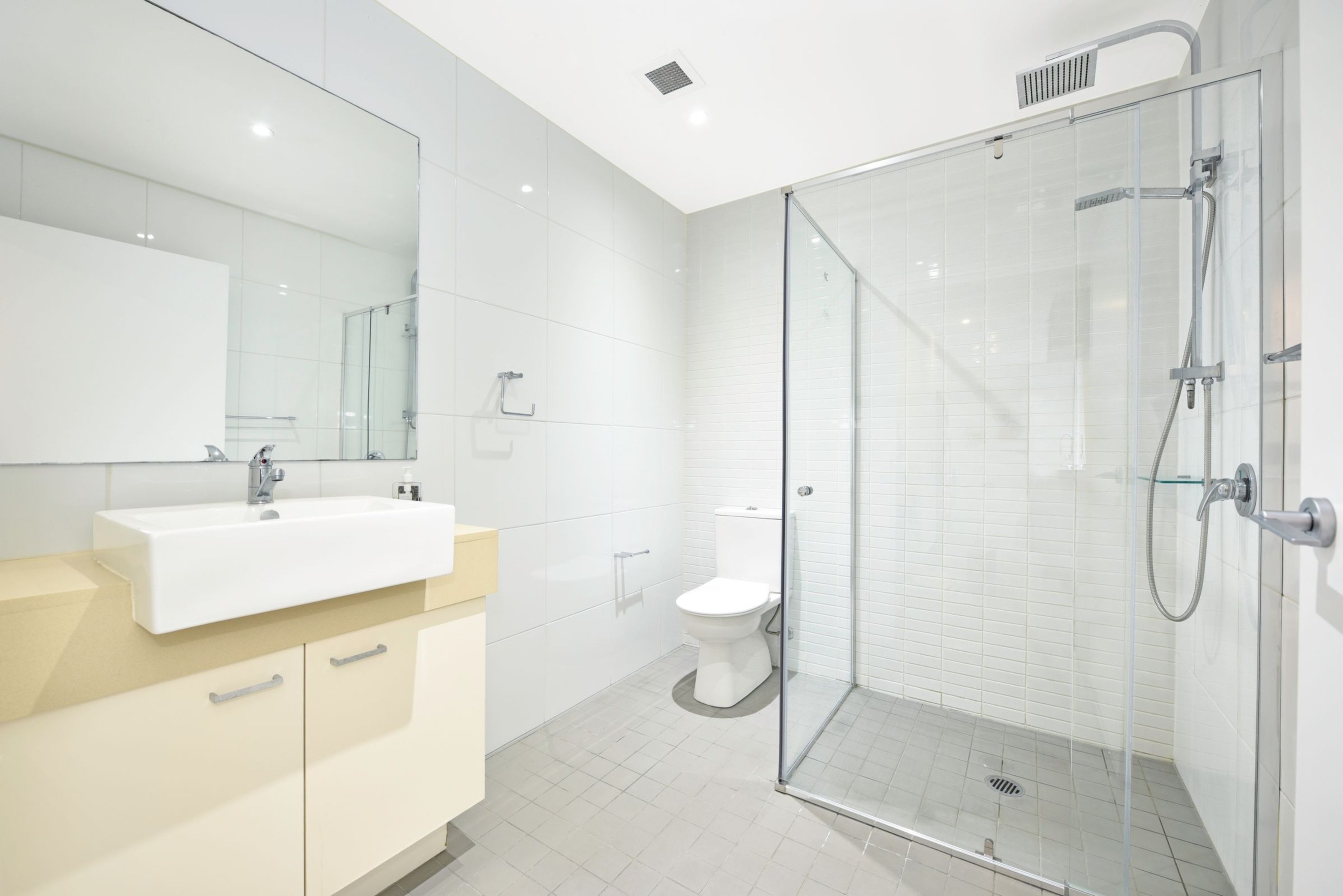 301/4 Nuvolari Place, Wentworth Point Sold by Chidiac Realty - image 6