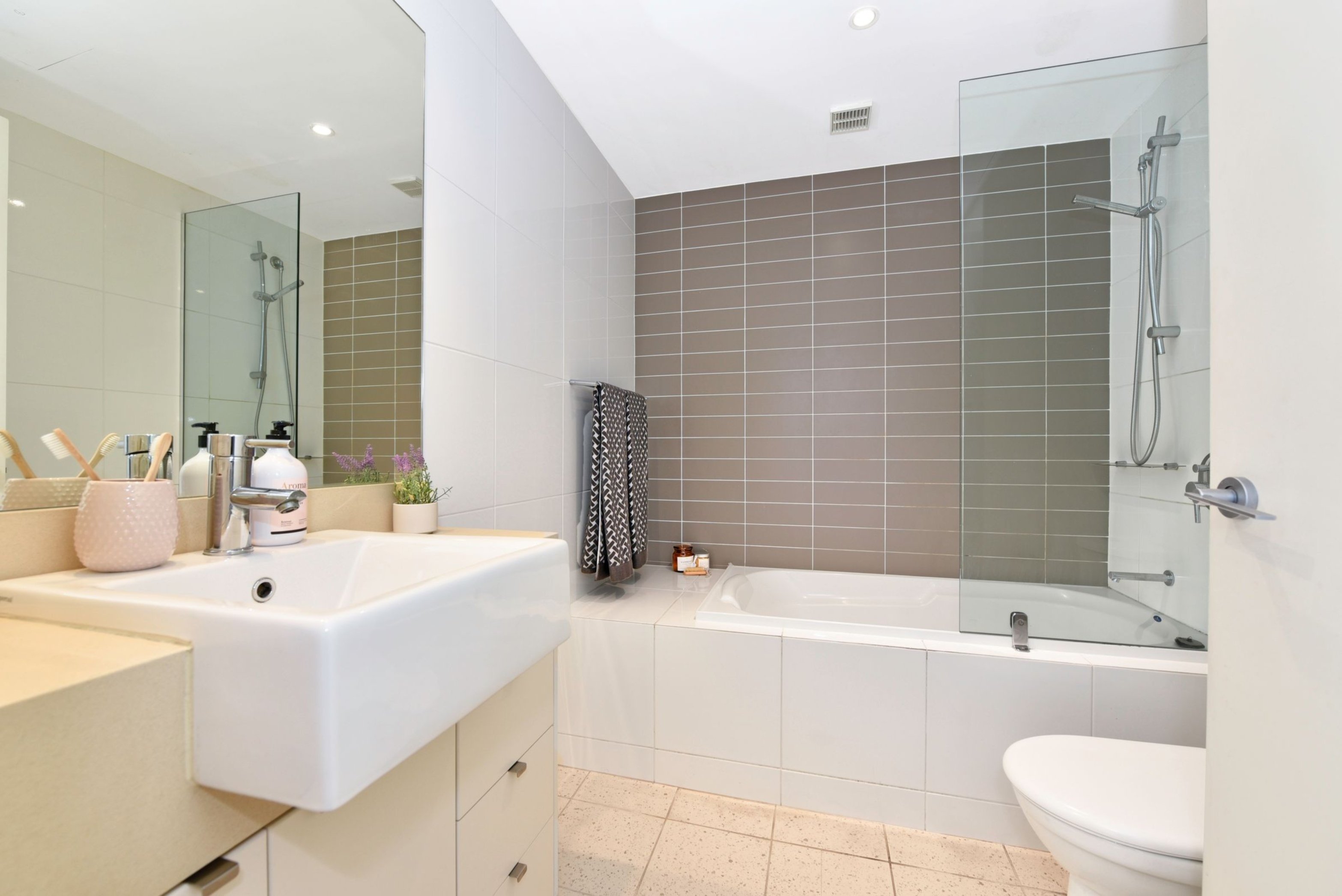678/4 The Crescent, Wentworth Point Sold by Chidiac Realty - image 9