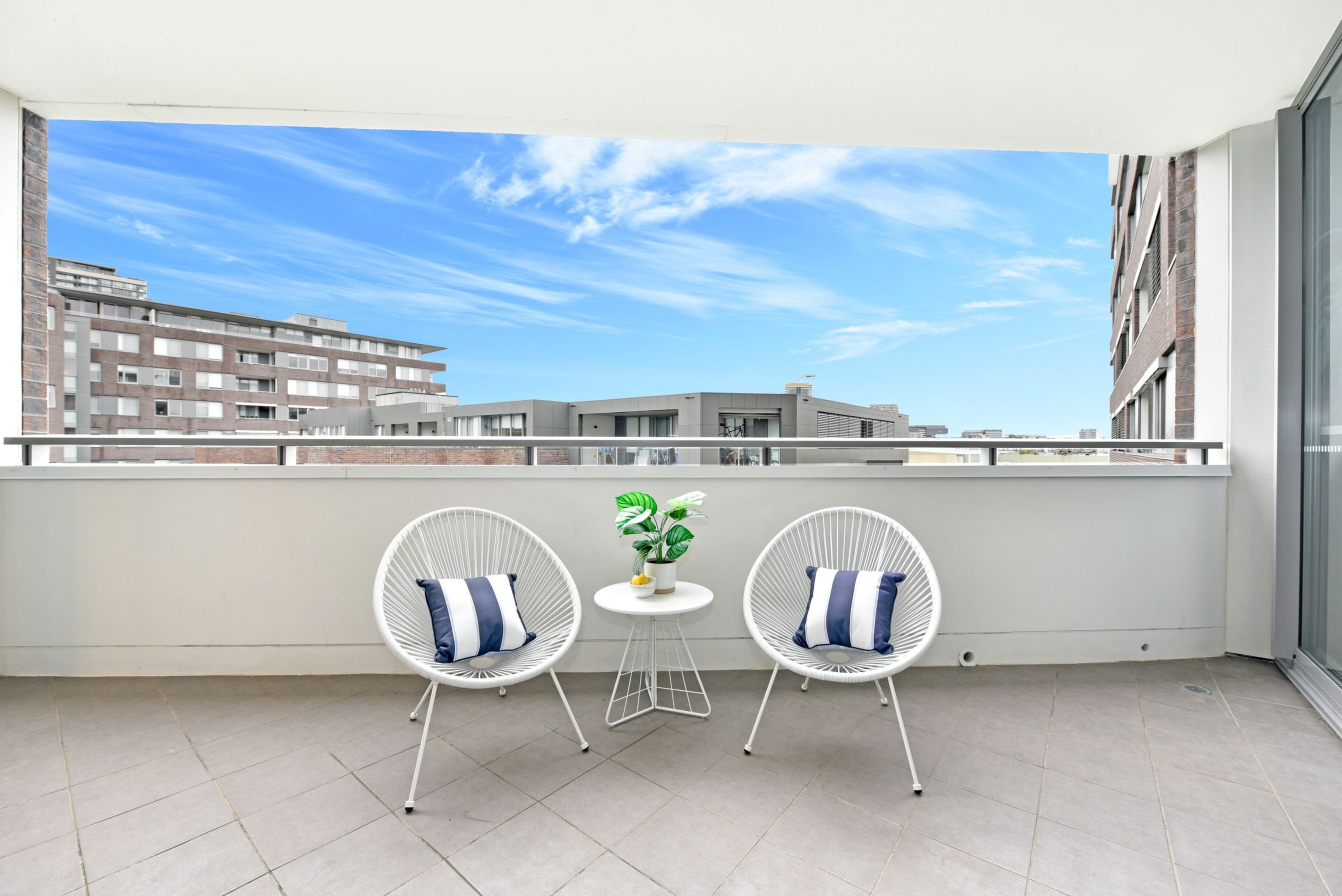 409/15 Baywater Drive, Wentworth Point Sold by Chidiac Realty - image 2