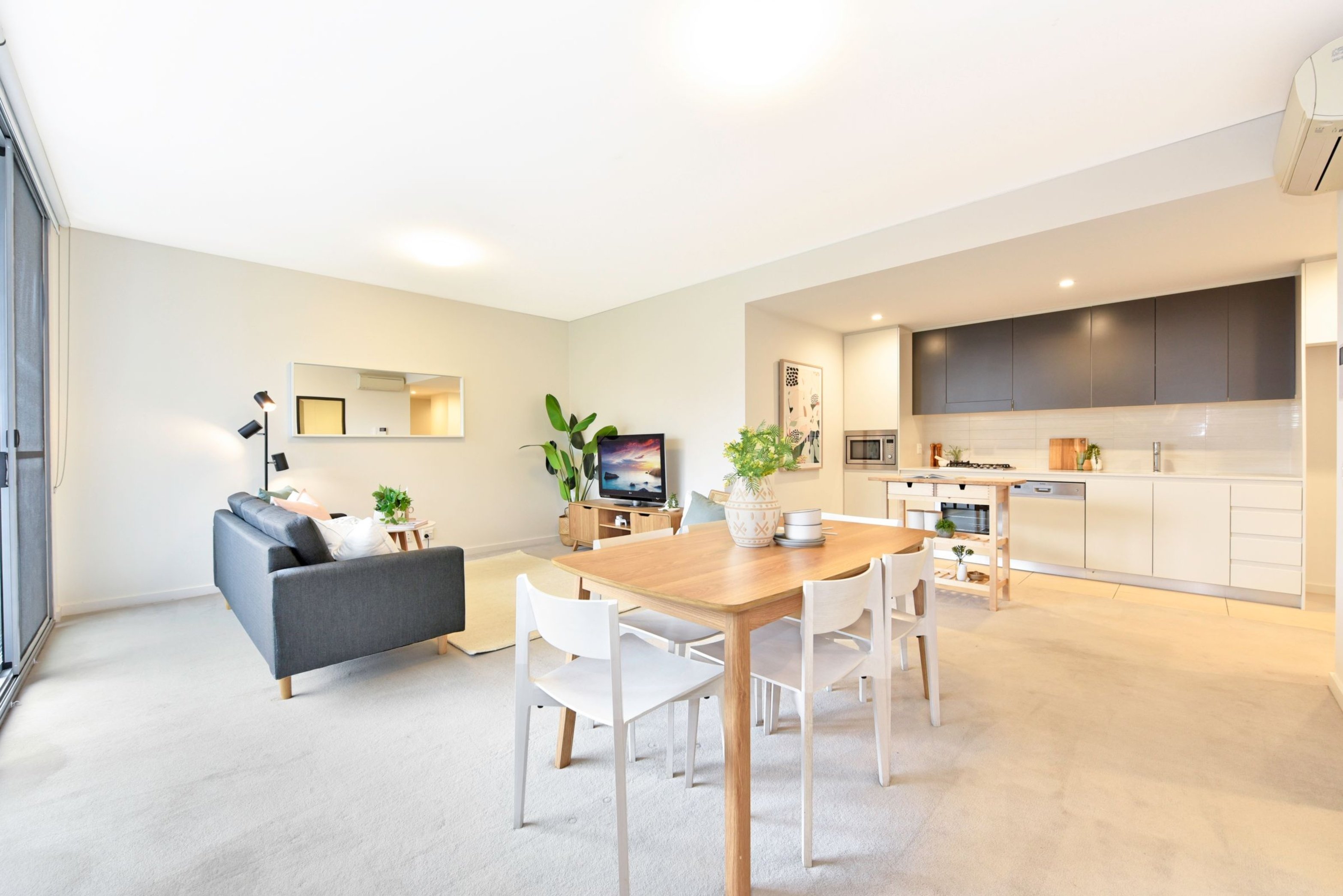409/15 Baywater Drive, Wentworth Point Sold by Chidiac Realty - image 3