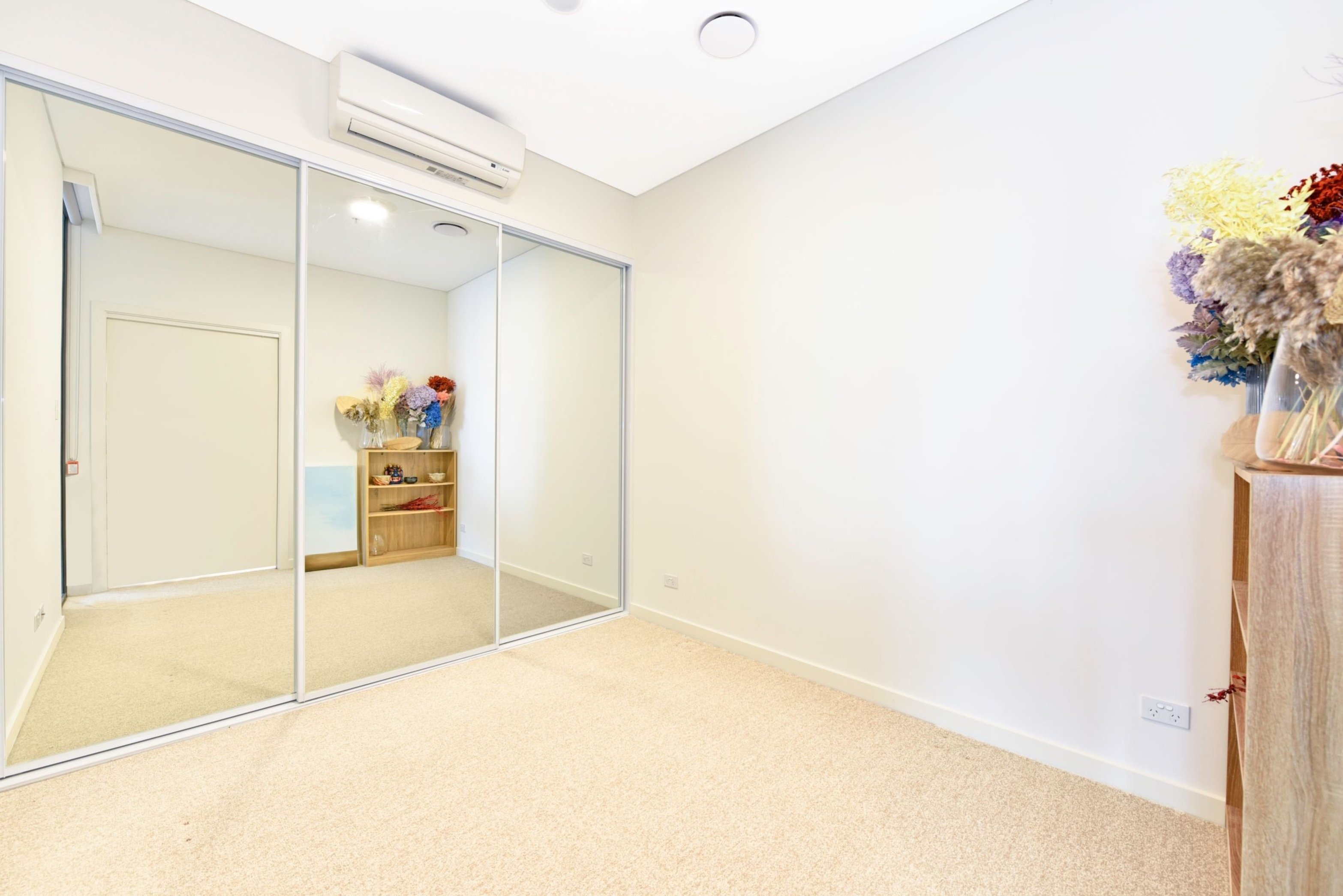 2303/11 Wentworth Place, Wentworth Point Sold by Chidiac Realty - image 9