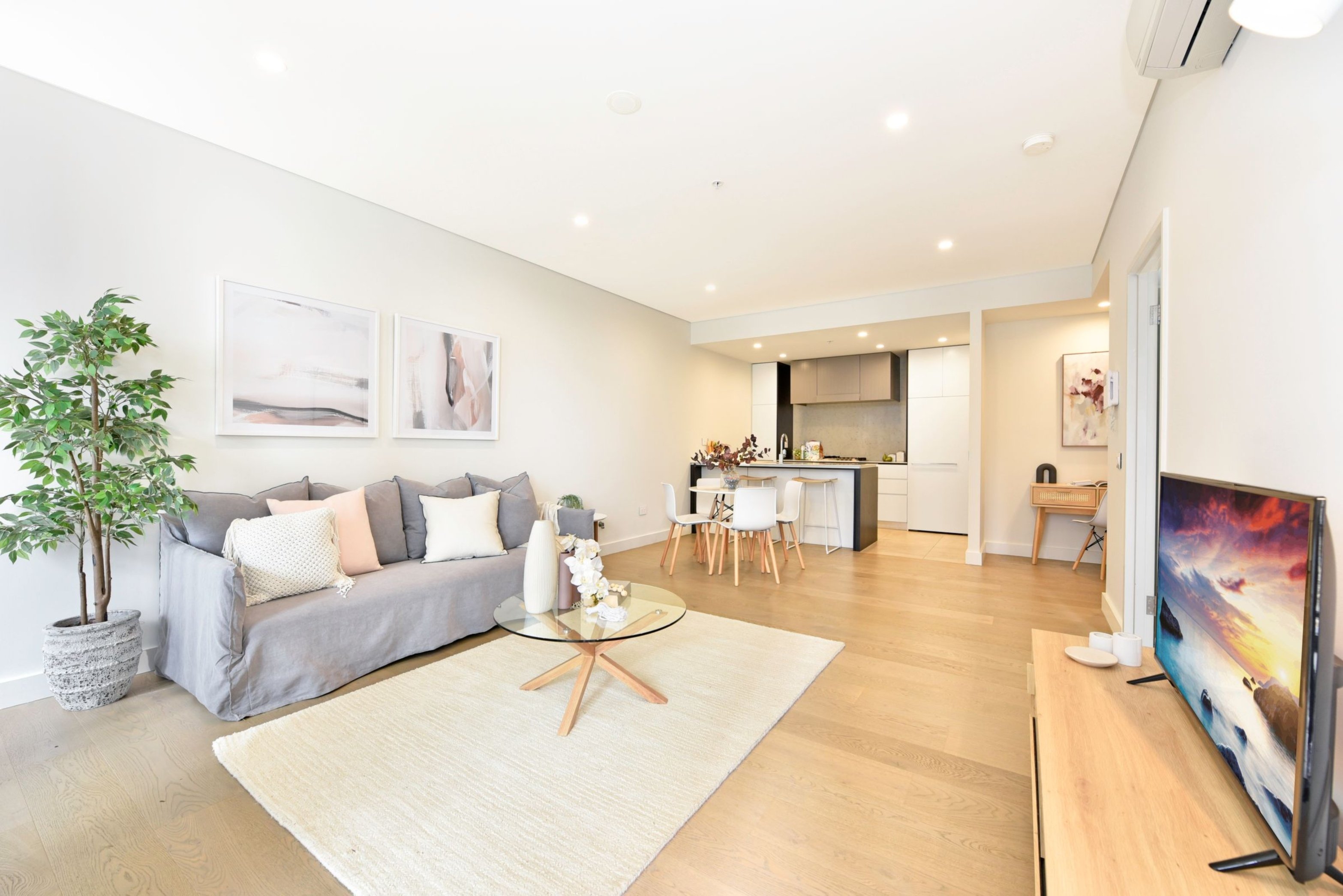 1010/13 Verona Drive, Wentworth Point Sold by Chidiac Realty - image 2