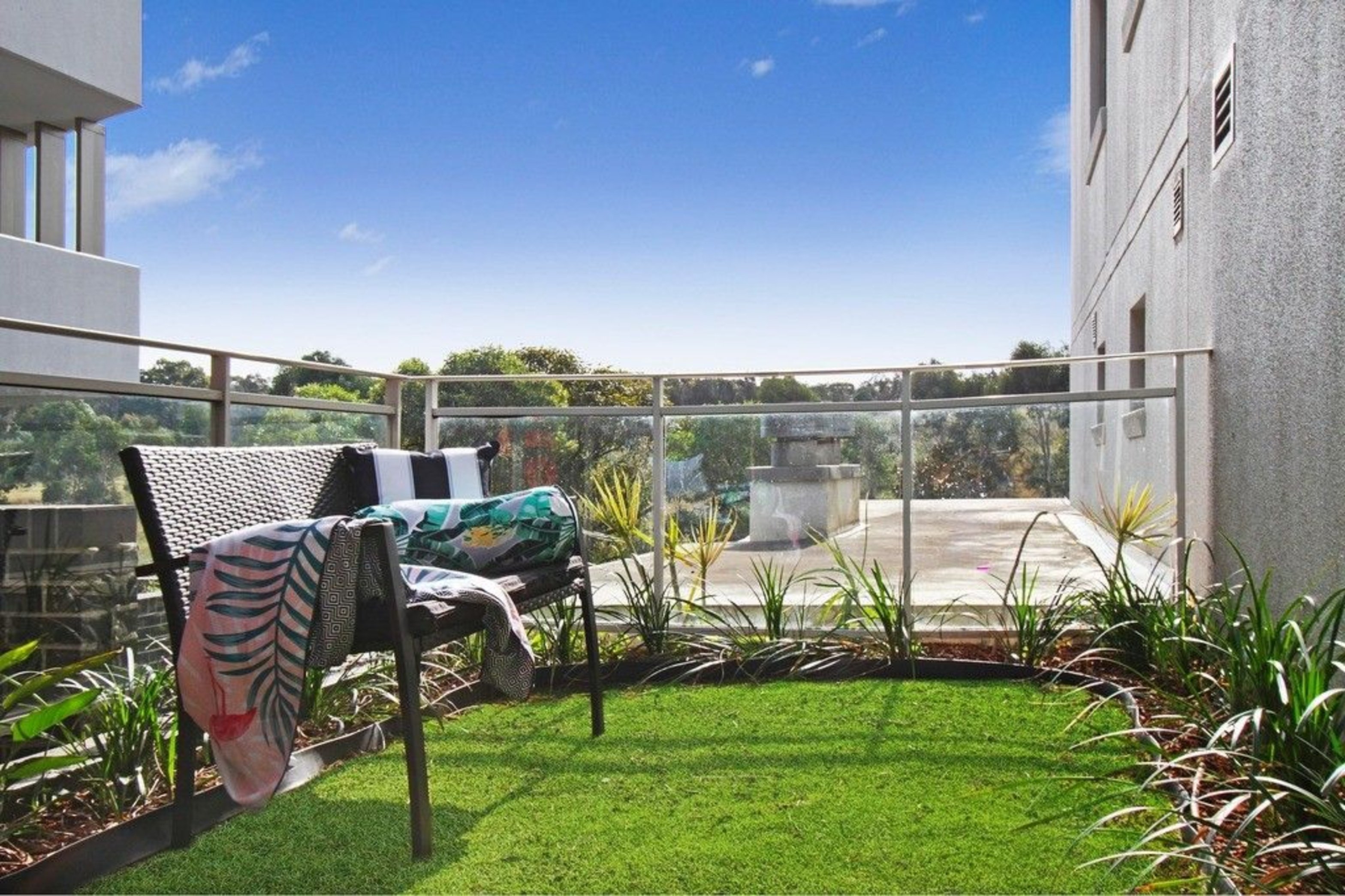 215/19 Hill Road, Wentworth Point Sold by Chidiac Realty - image 2