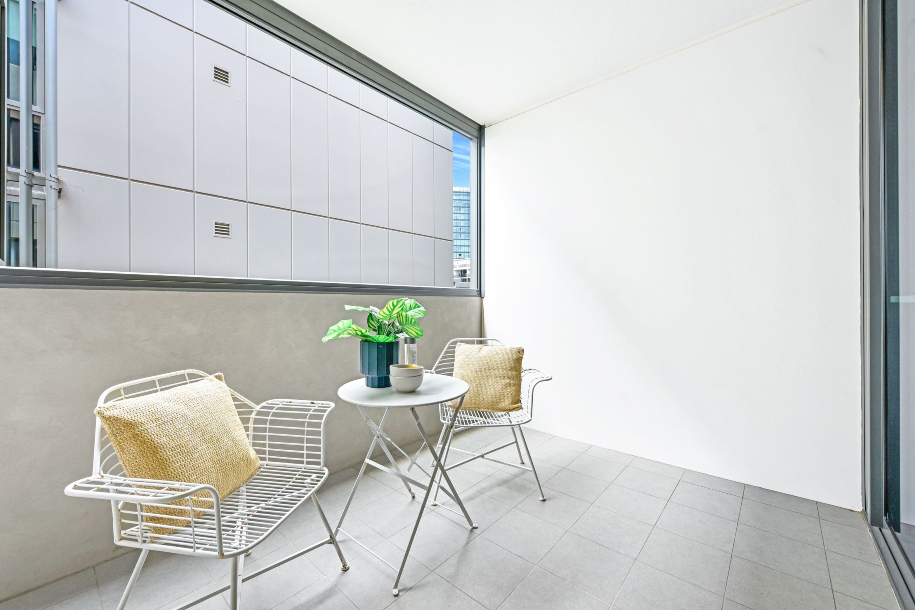 606/51 Hill Road, Wentworth Point Sold by Chidiac Realty - image 3