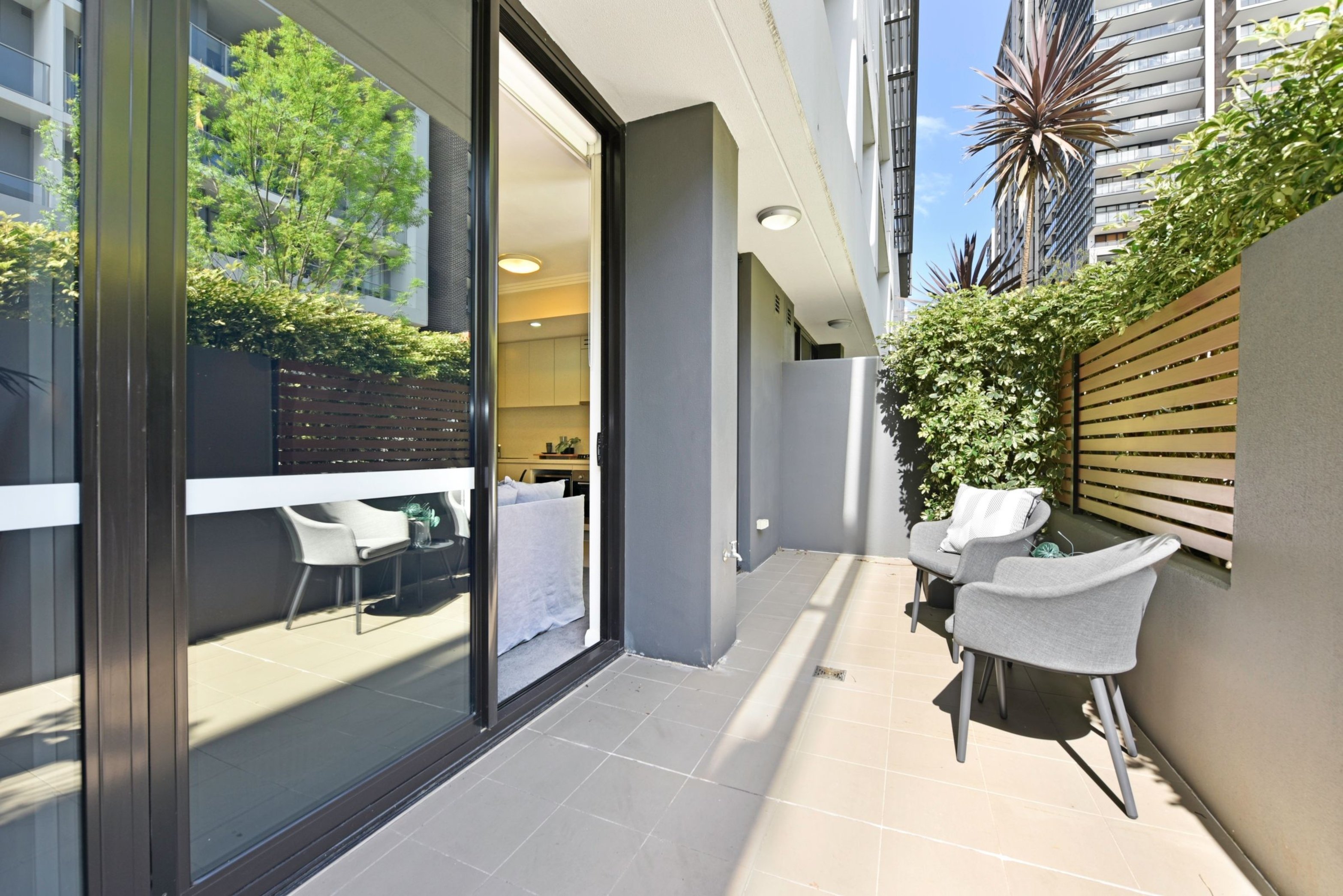 202/1 Half Street, Wentworth Point Sold by Chidiac Realty - image 2