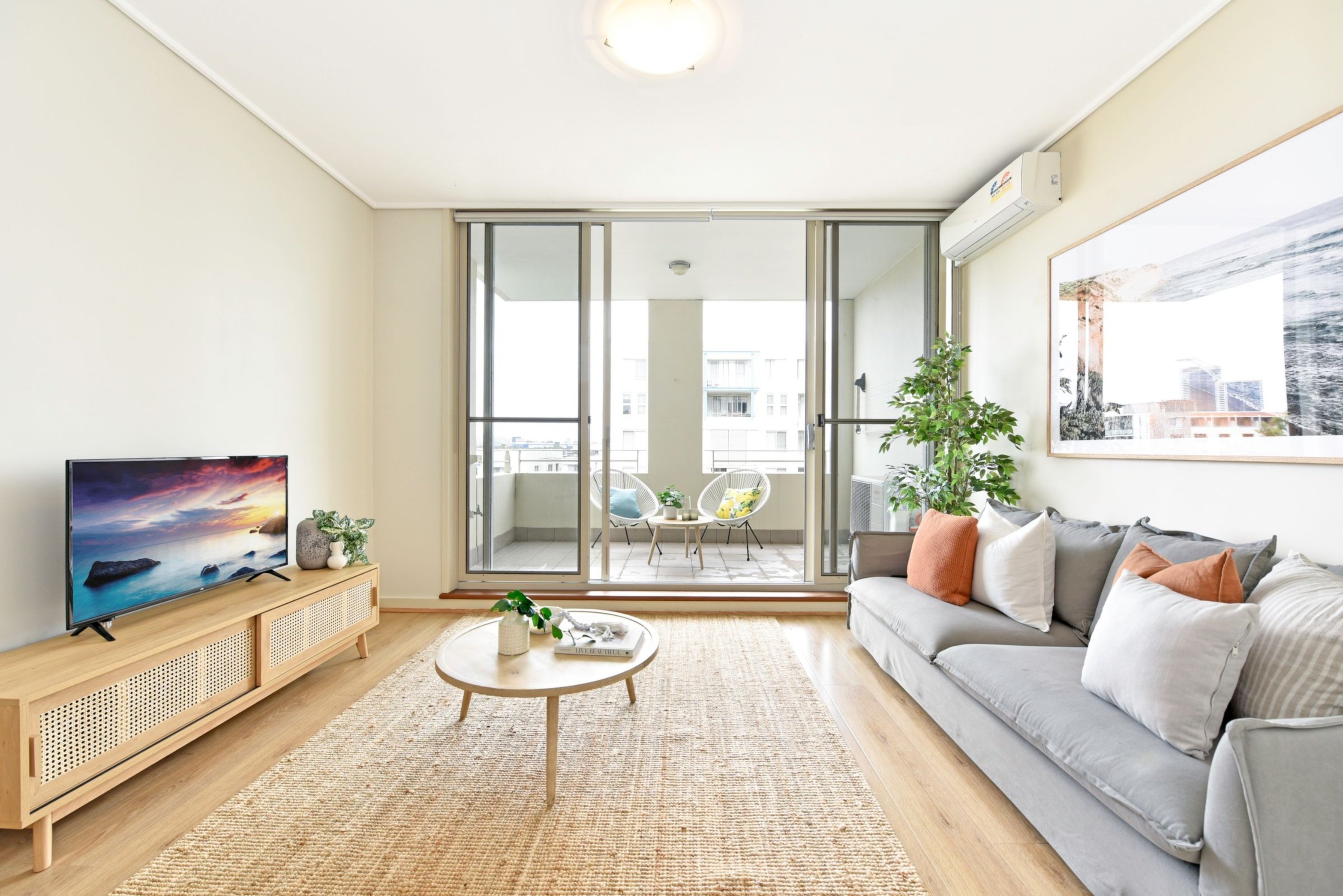 601/1 The Piazza, Wentworth Point Sold by Chidiac Realty - image 4
