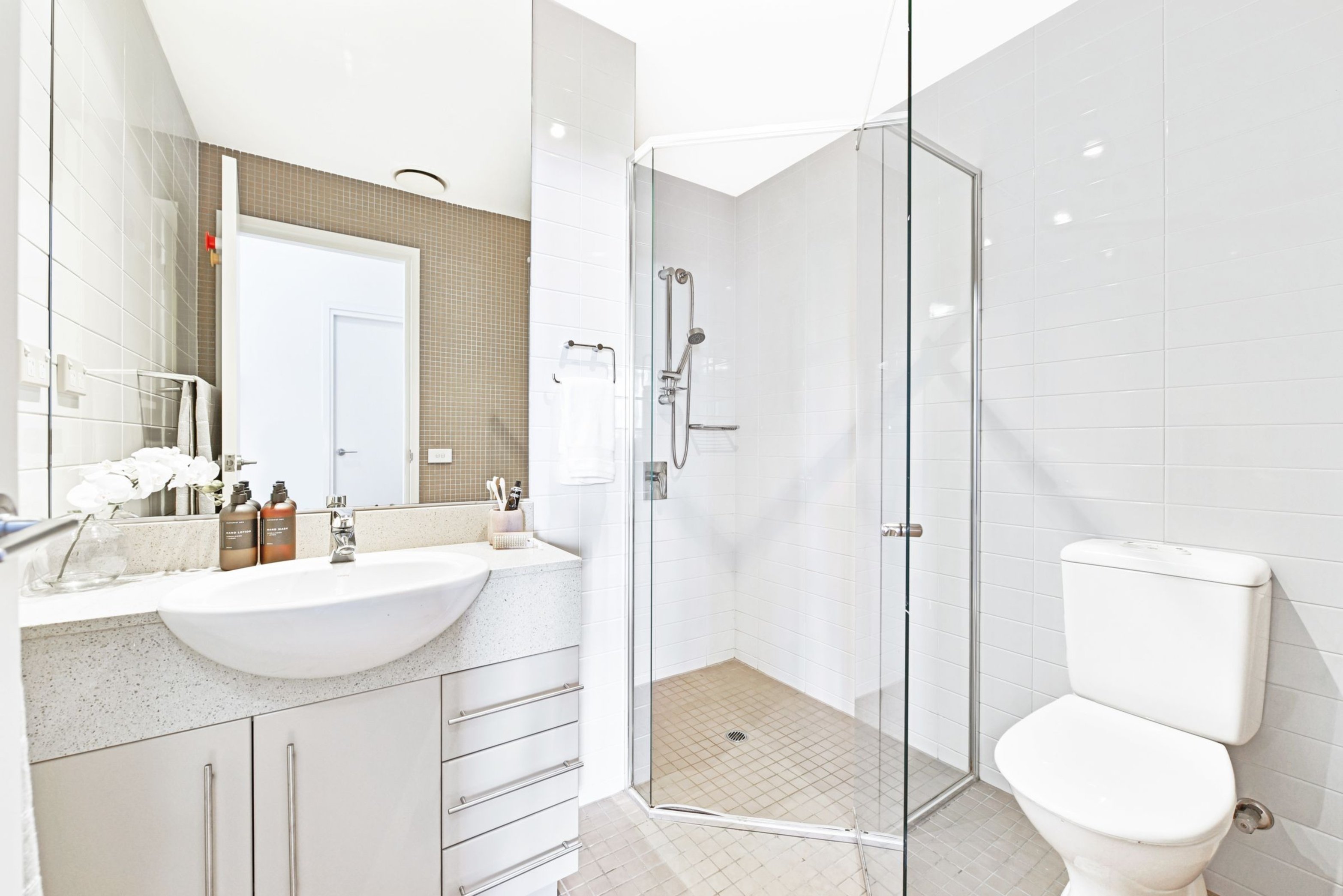 605/1 The Piazza, Wentworth Point Sold by Chidiac Realty - image 7
