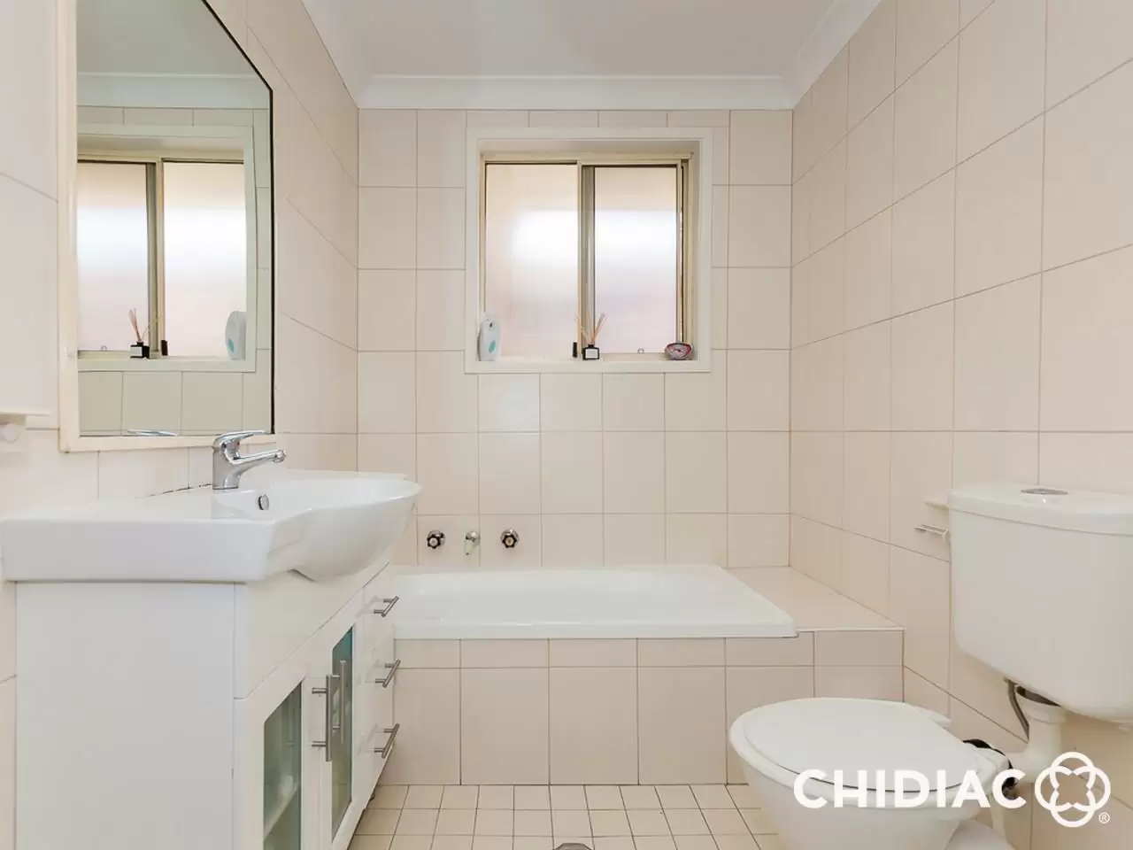 10/5A Binalong Road, Pendle Hill Leased by Chidiac Realty - image 8